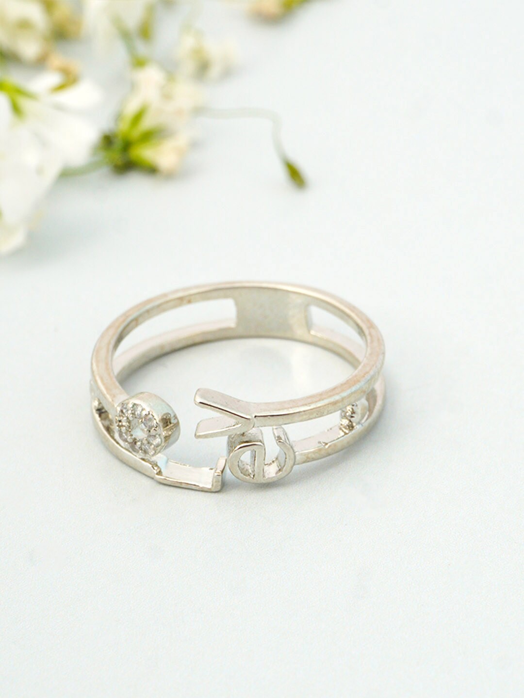 

Ferosh Silver-Plated White Stone-Studded Finger Ring