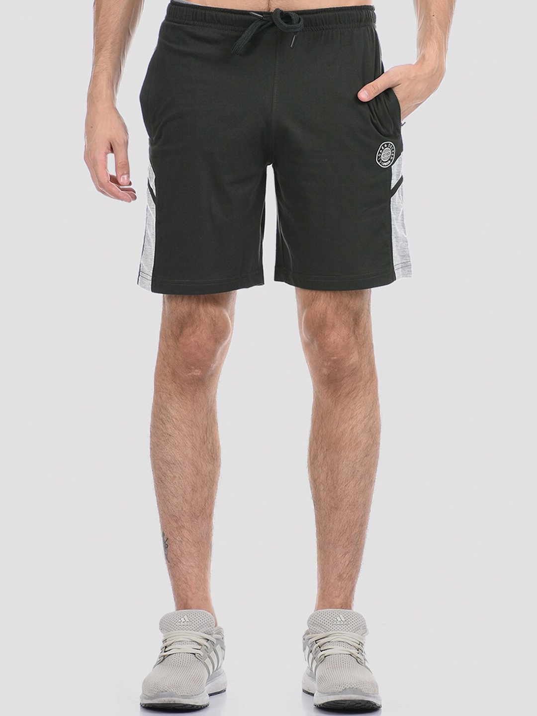 

Cloak & Decker by Monte Carlo Men Black Cargo Shorts