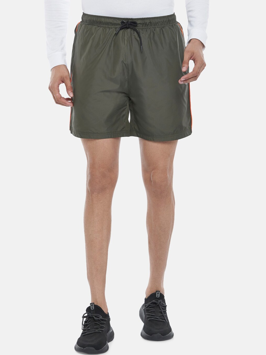 

Ajile by Pantaloons Men Olive Green Slim Fit Shorts