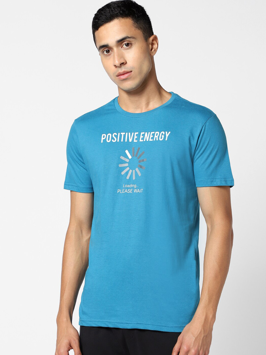 

Ajile By Pantaloons Men's Teal Typography Printed Applique Slim Fit T-shirt