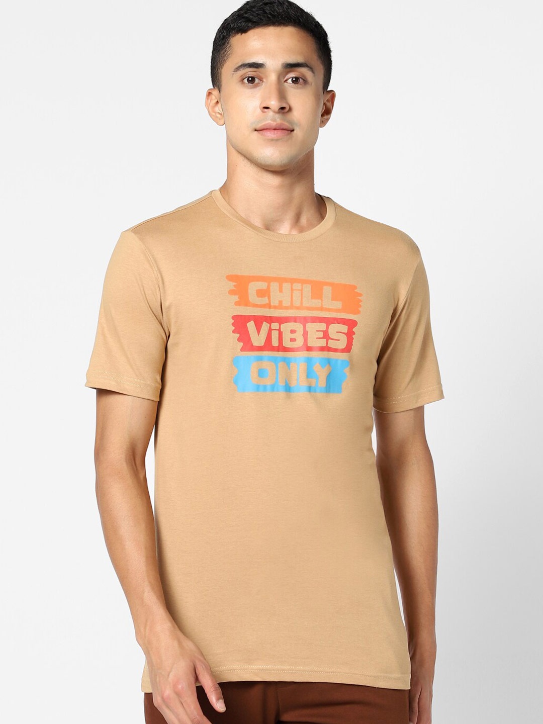 

Ajile by Pantaloons Men Brown Typography Printed Slim Fit T-shirt