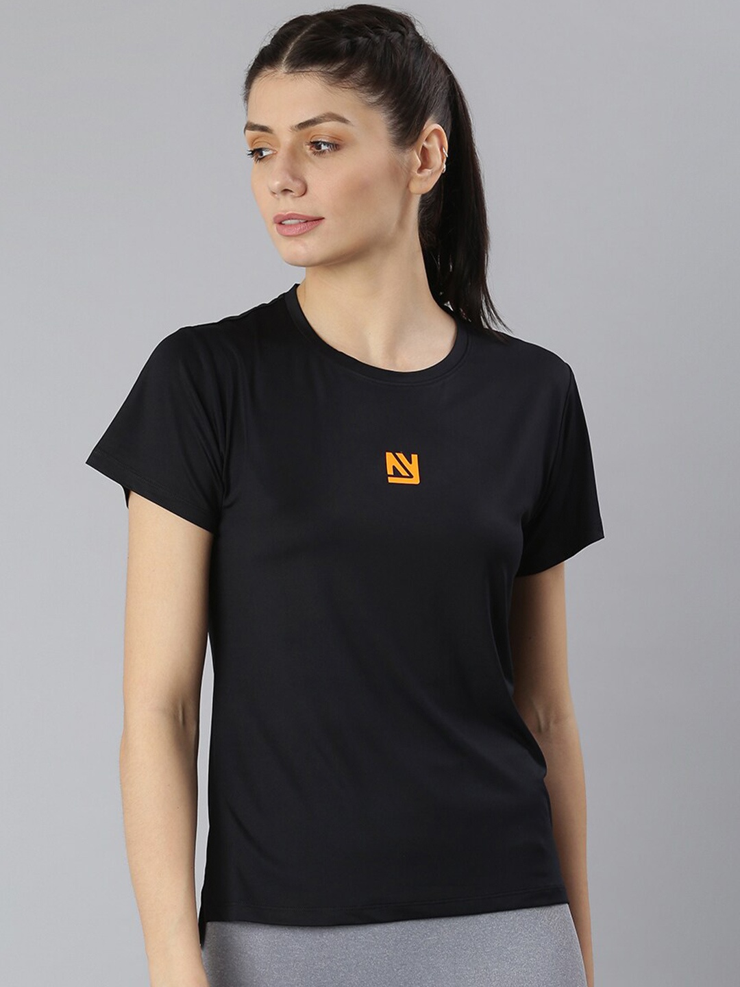 

MKH Women Black Solid Dri-FIT Sports T-shirt