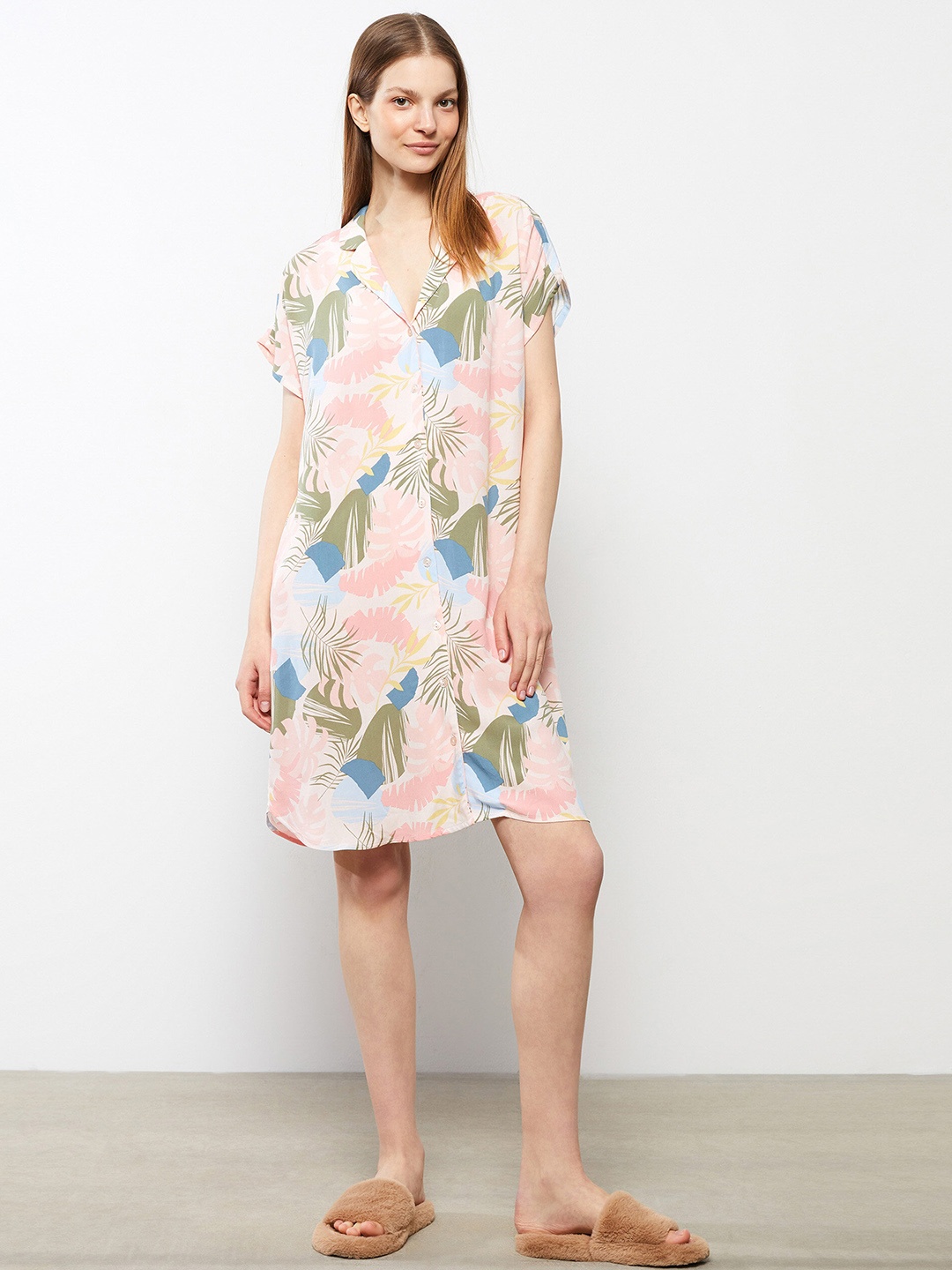 

LC Waikiki Pink Printed Nightdress
