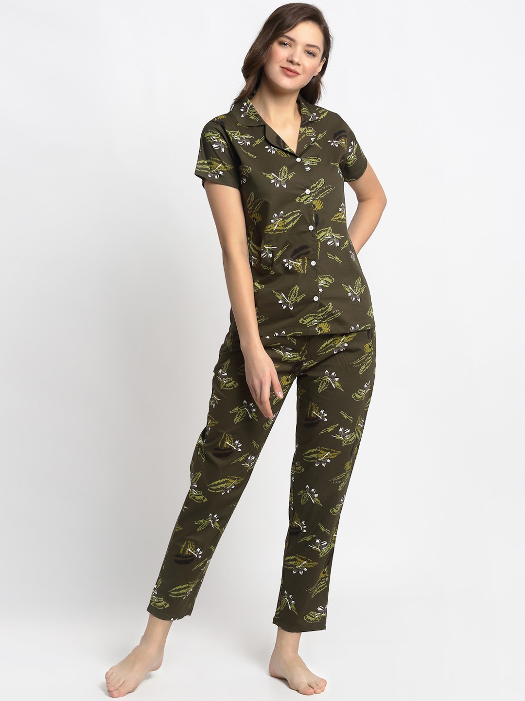 

Claura Women Green & White Printed Night suit