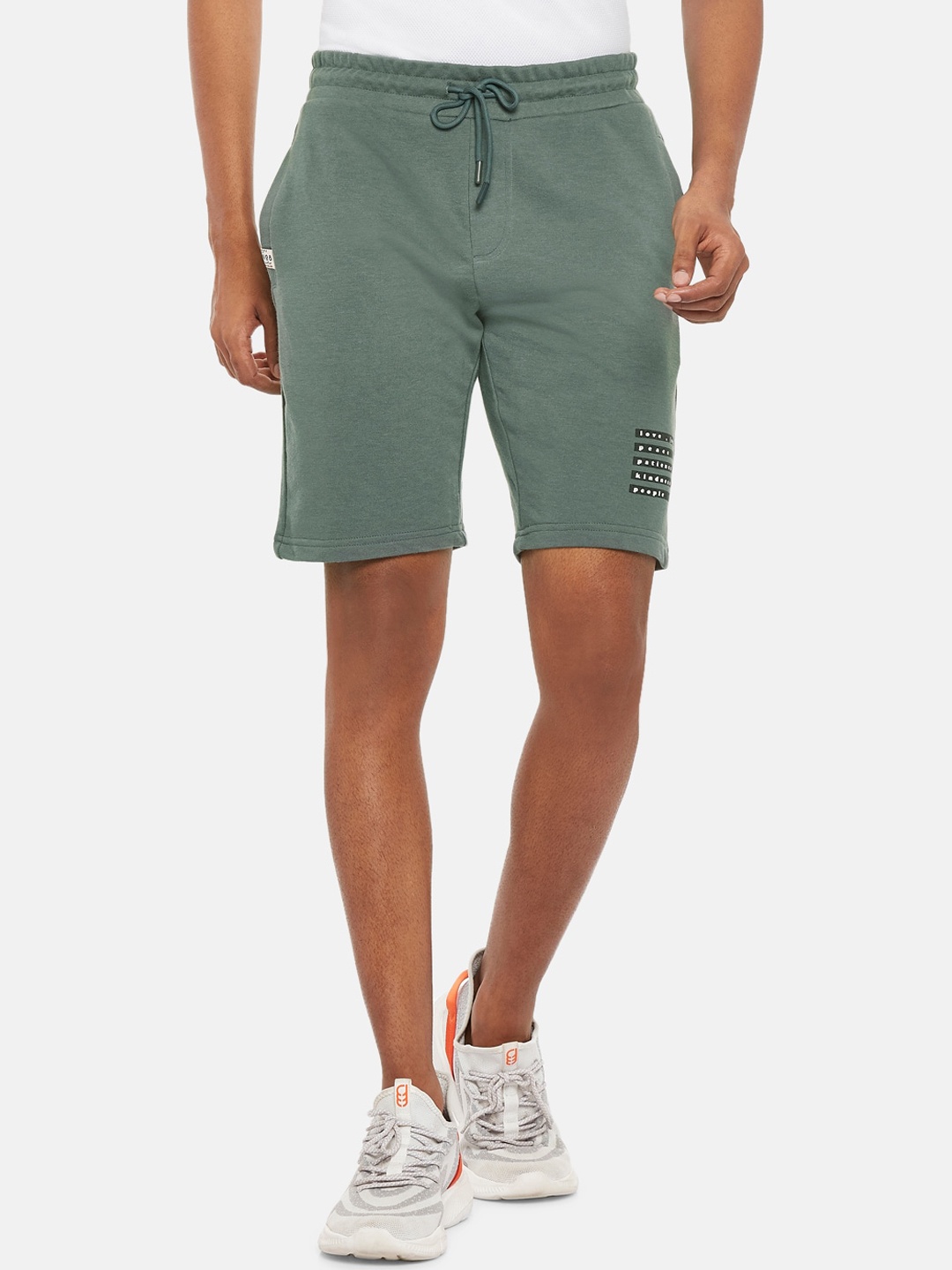 

People Men Green Sports Shorts