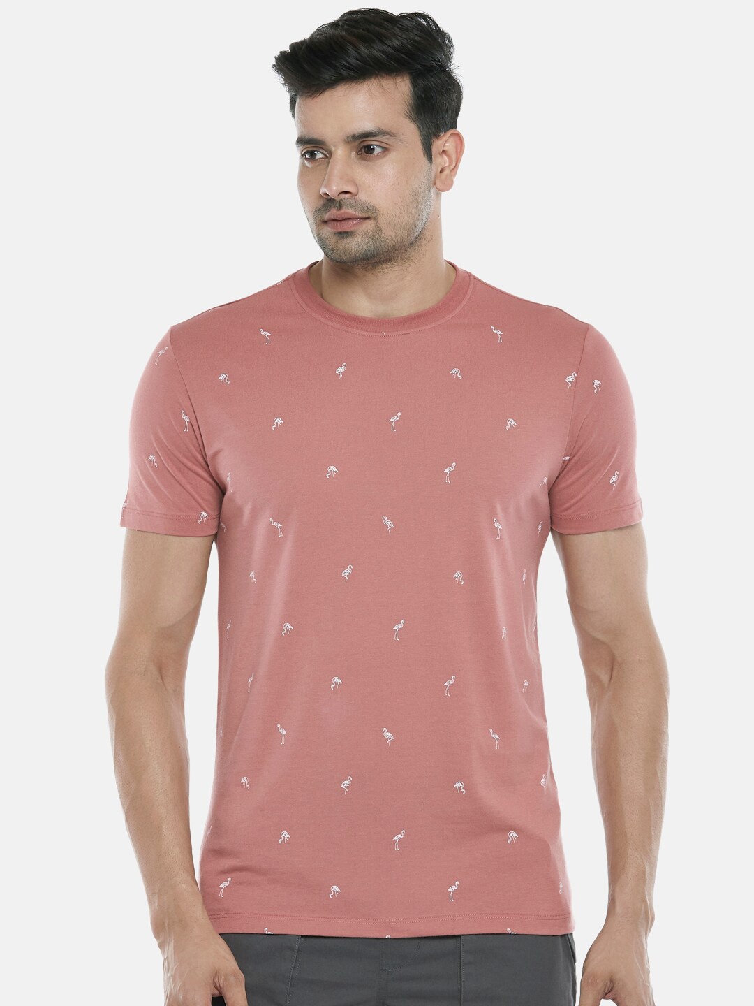 

Urban Ranger by pantaloons Men Peach-Coloured Printed Slim Fit T-shirt