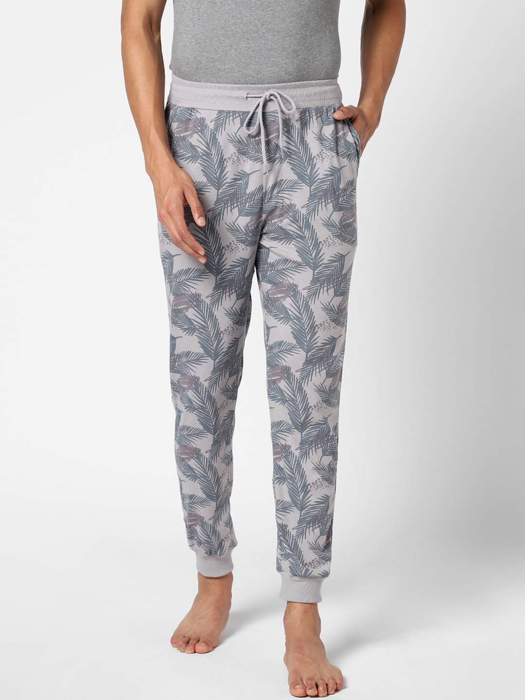 

Ajile by Pantaloons Men Grey Floral Slim Fit Cotton Lounge Pants