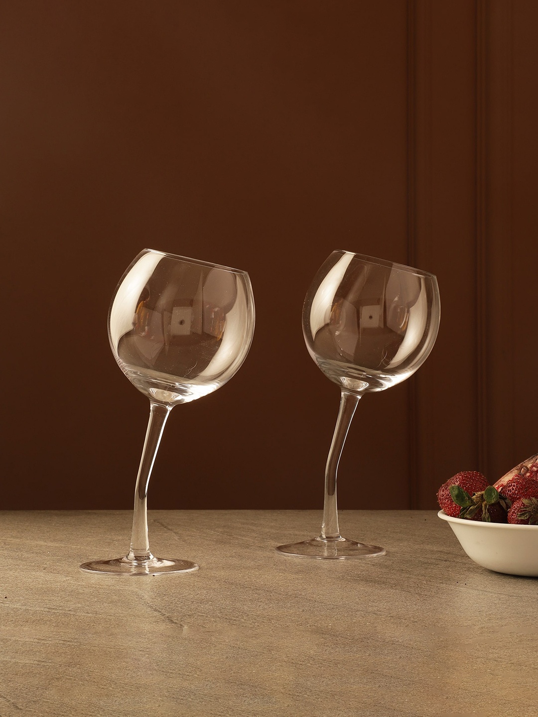 

The Decor Mart Set Of 2 Transparent Solid Dancing Wine Glass