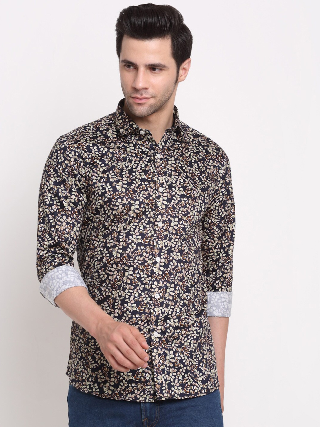 

FINNOY Men Black Premium Slim Fit Floral Print Cotton Party Shirt