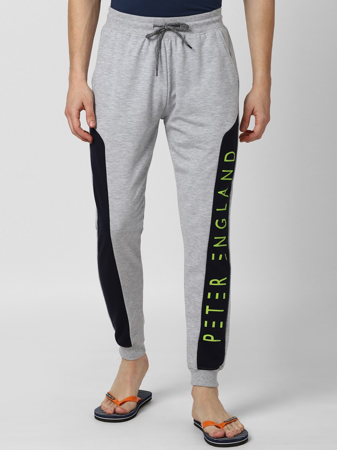 

Peter England Men Grey & Black Colourblocked Lounge Pants