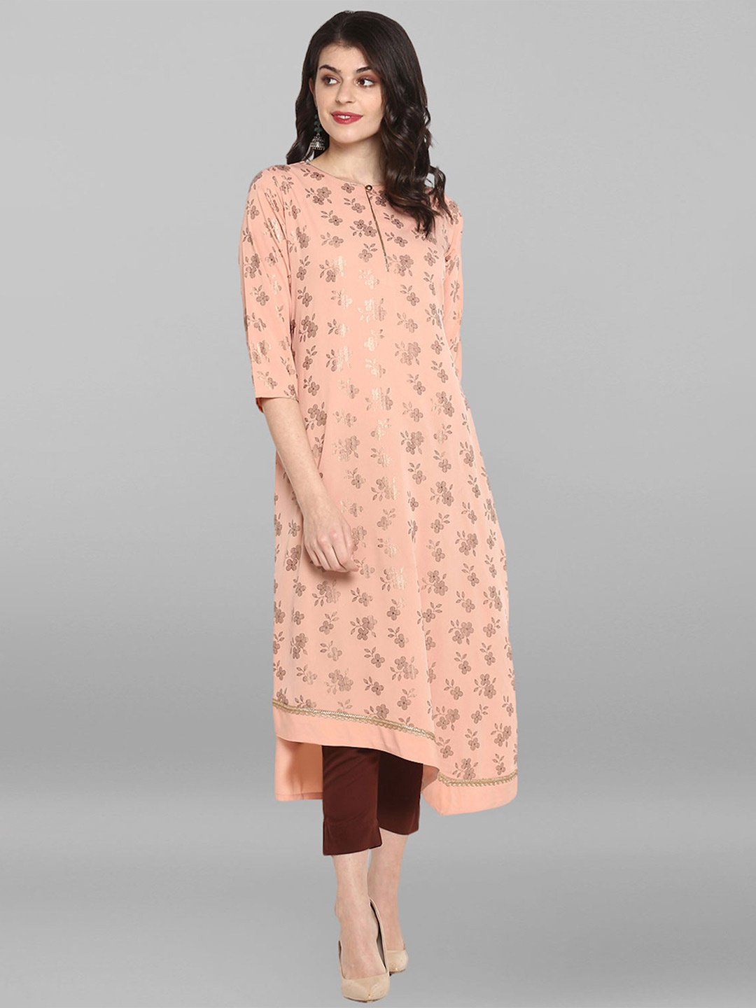 

Janasya Women Peach-Coloured & Gold-Toned Floral Printed Crepe Kurta