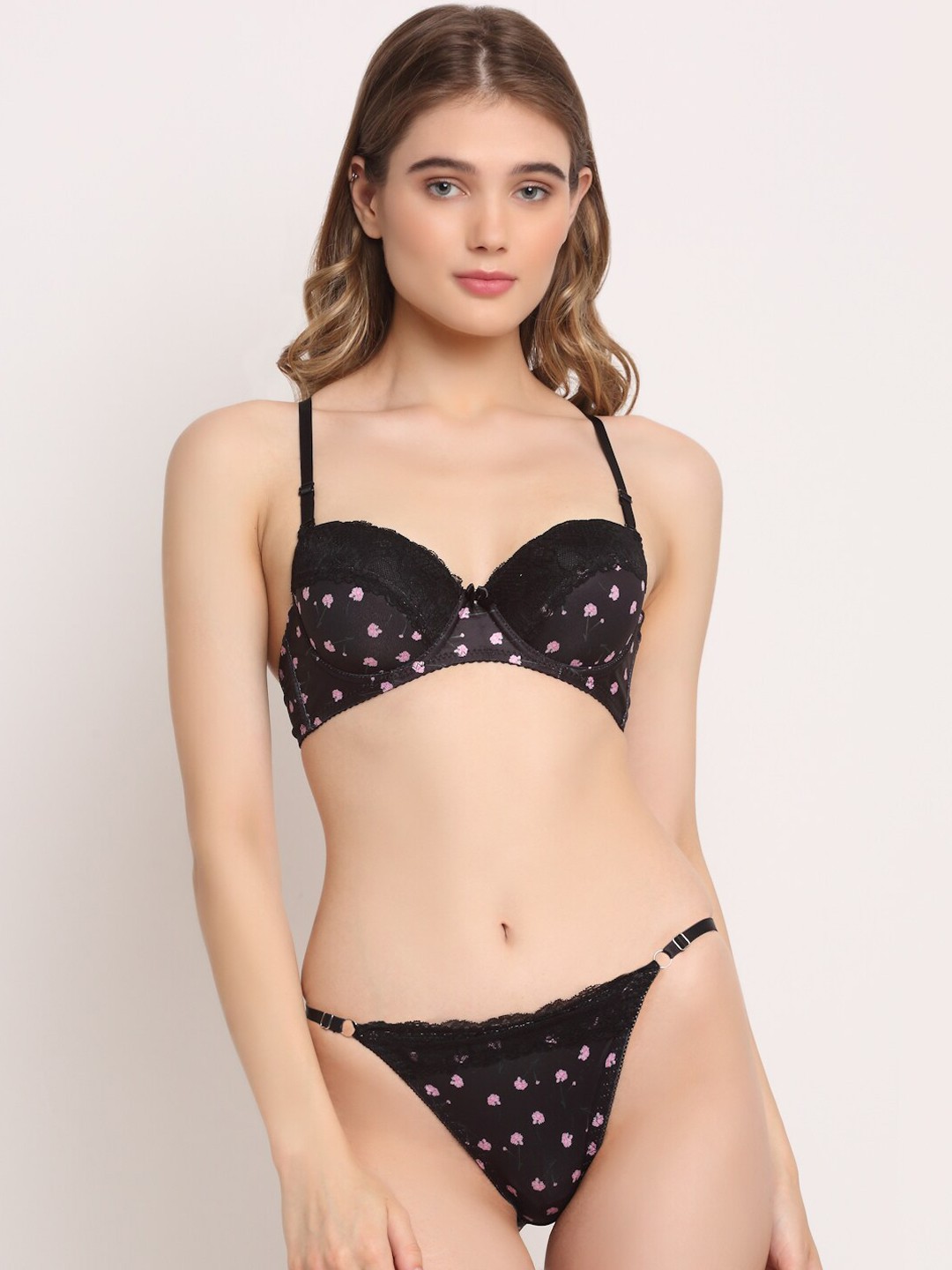 

Laceandme Women Black Printed Lace Padded Lingerie Set