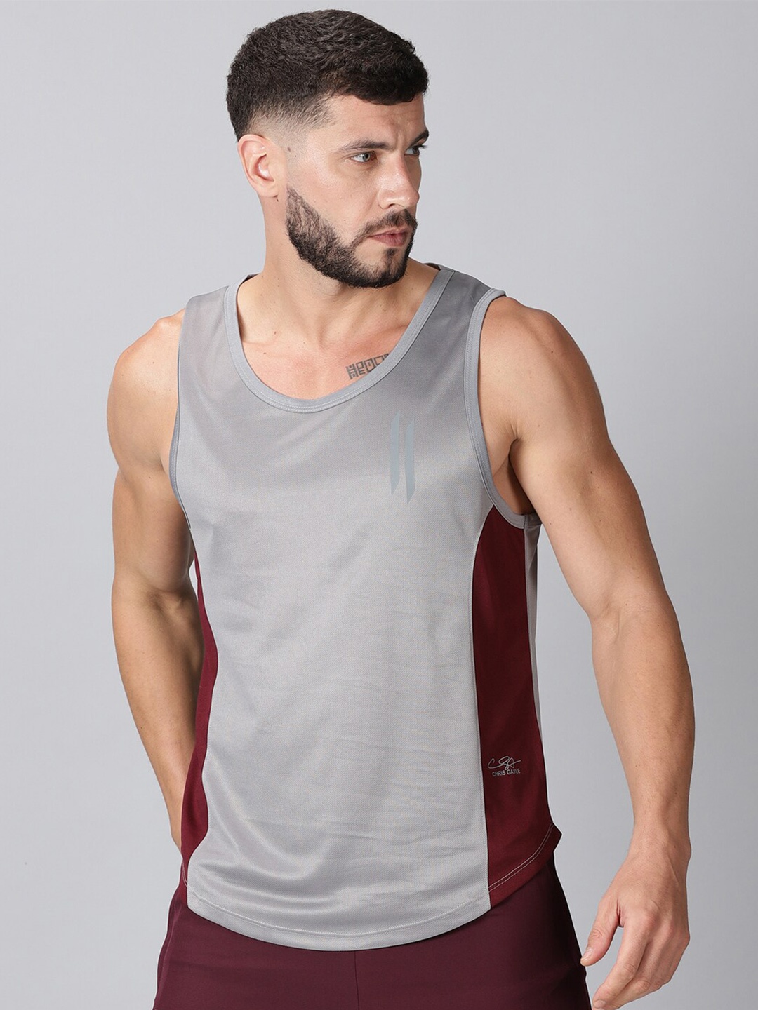 

ATTIITUDE Men Grey & Maroon Colorblocked Dry-FIT Sleeveless T-shirt