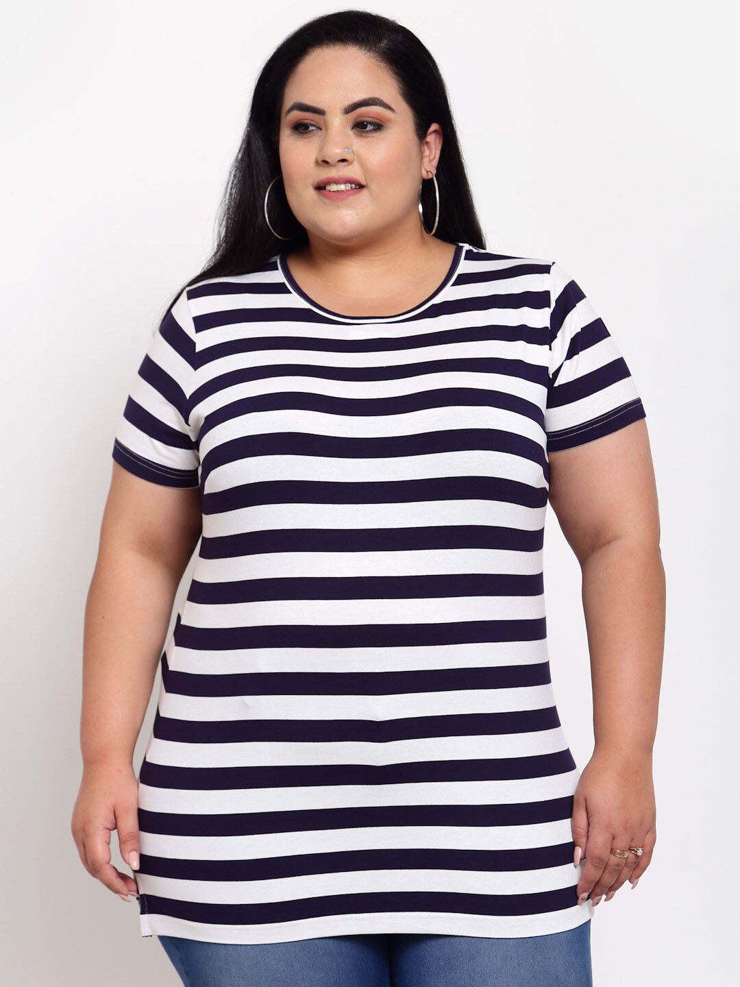 

plusS Plus Size Women White & Black Striped T-shirt