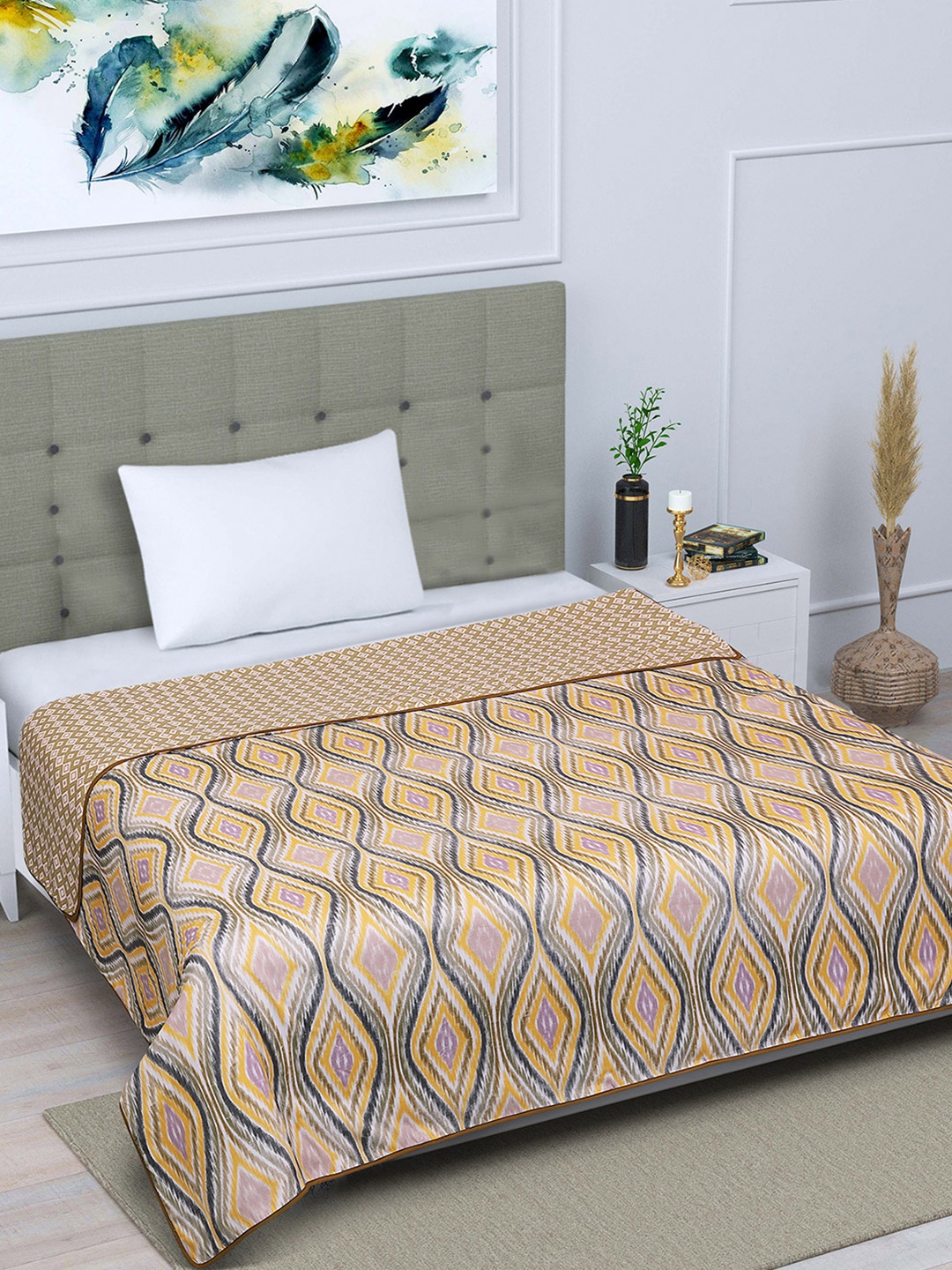 

ROMEE Yellow & Navy Blue Ethnic Motifs AC Room 300 GSM Single Bed Dohar