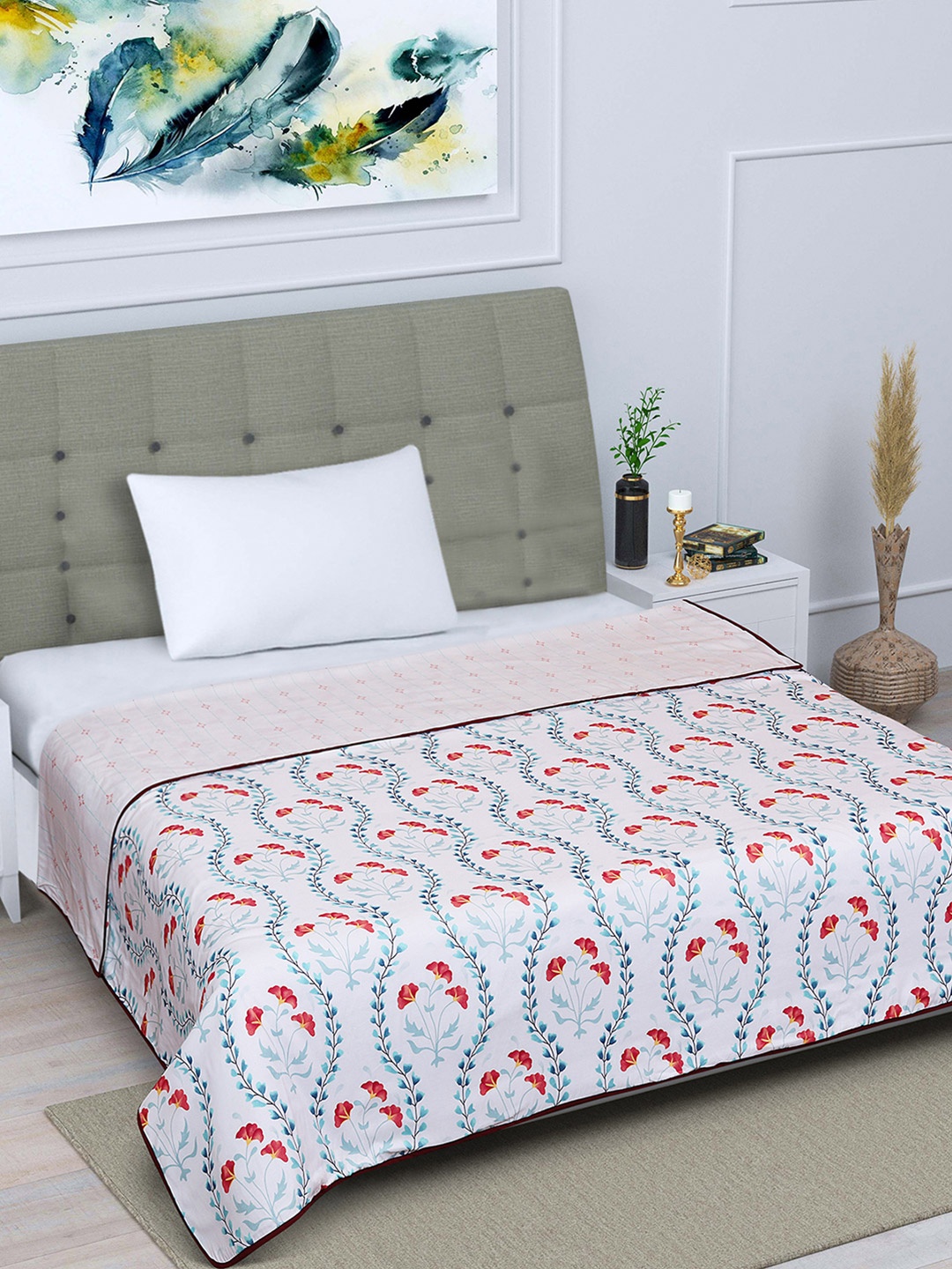 

ROMEE White & Red Floral Printed Reversible AC Room 300 GSM Single Bed Dohar