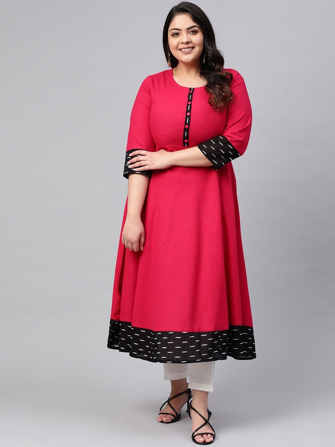 

Sitaram Designer Women Red & Black Printed Anarkali Kurta