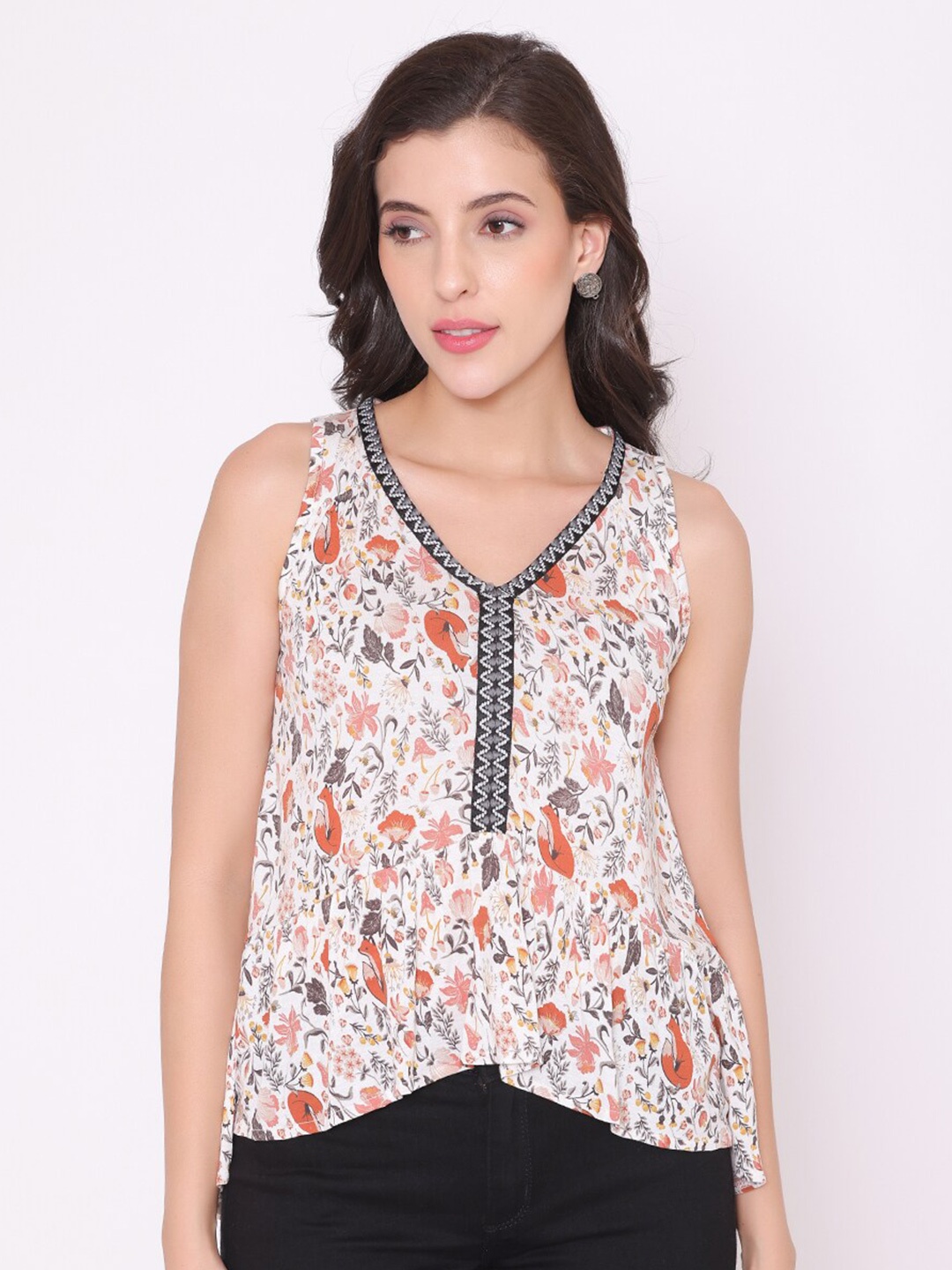 

FLAWLESS Women White Floral Print Top