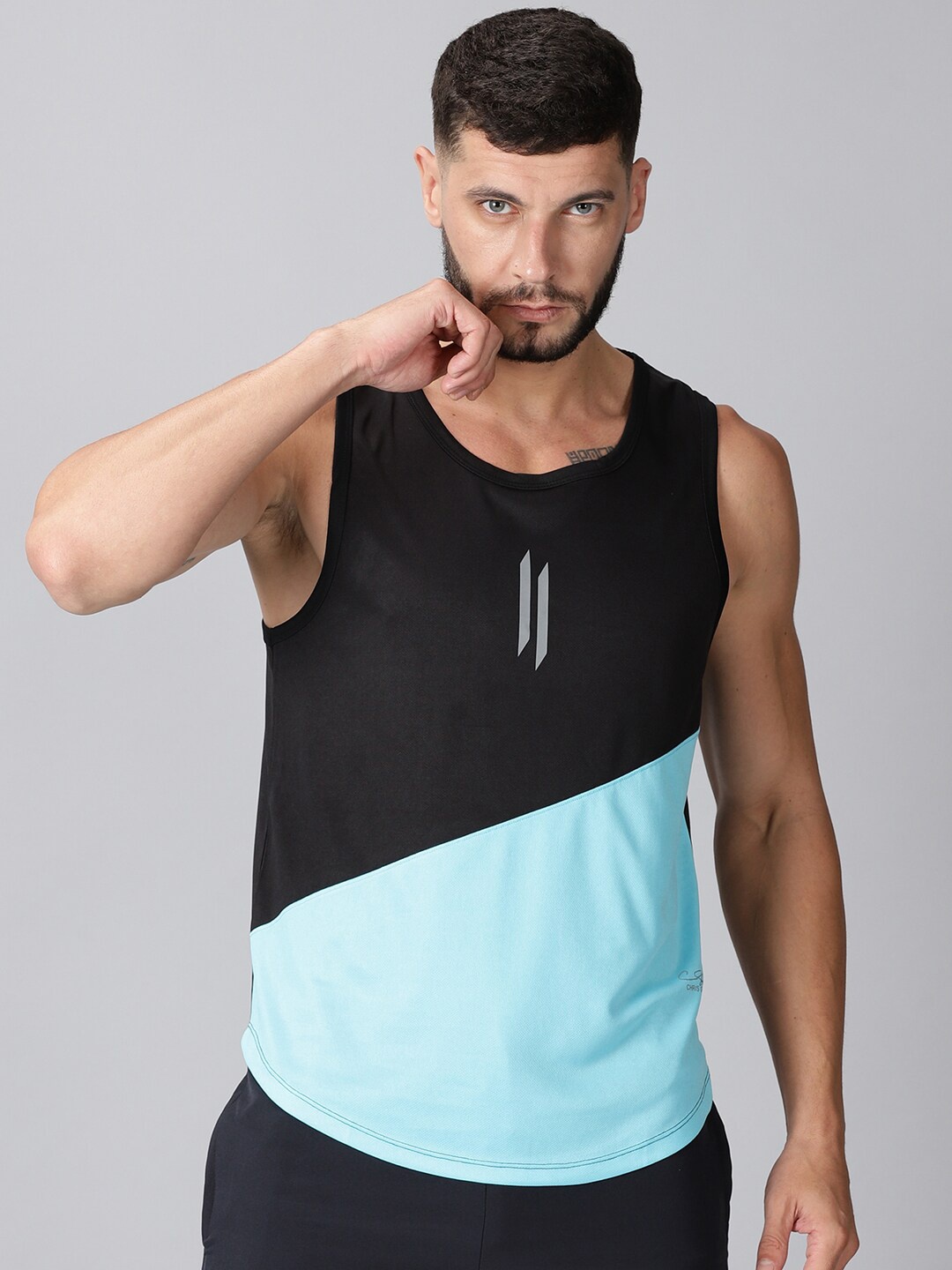 

ATTIITUDE Men Black Colourblocked Dri-FIT T-shirt