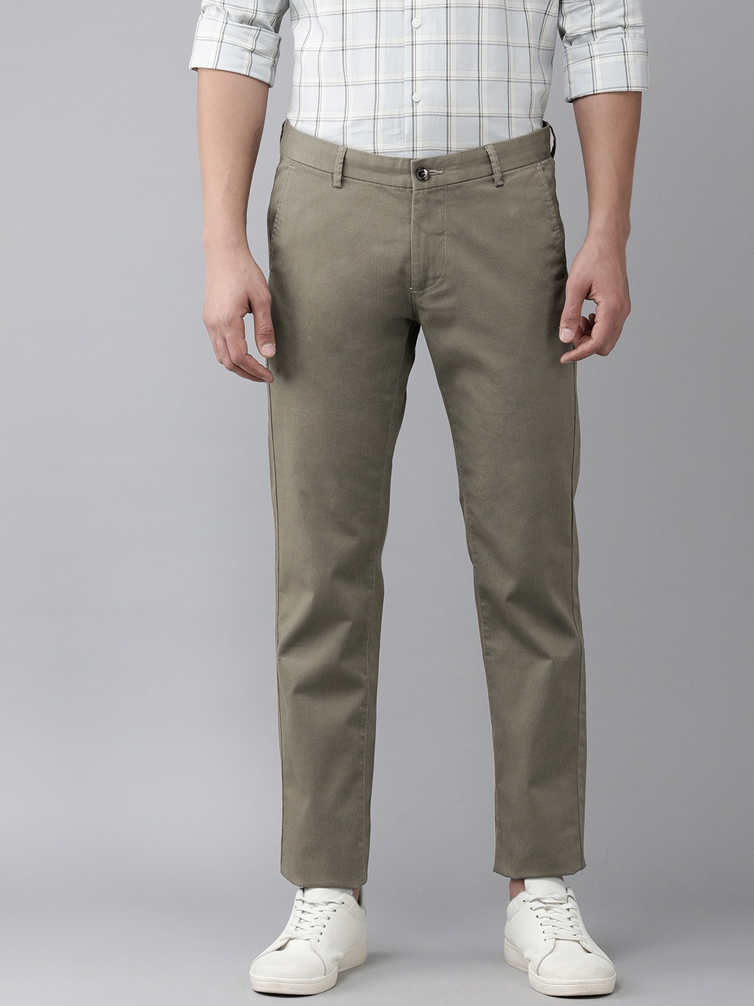 

Arrow Sport Men Olive Green Solid Original Slim Fit Trousers