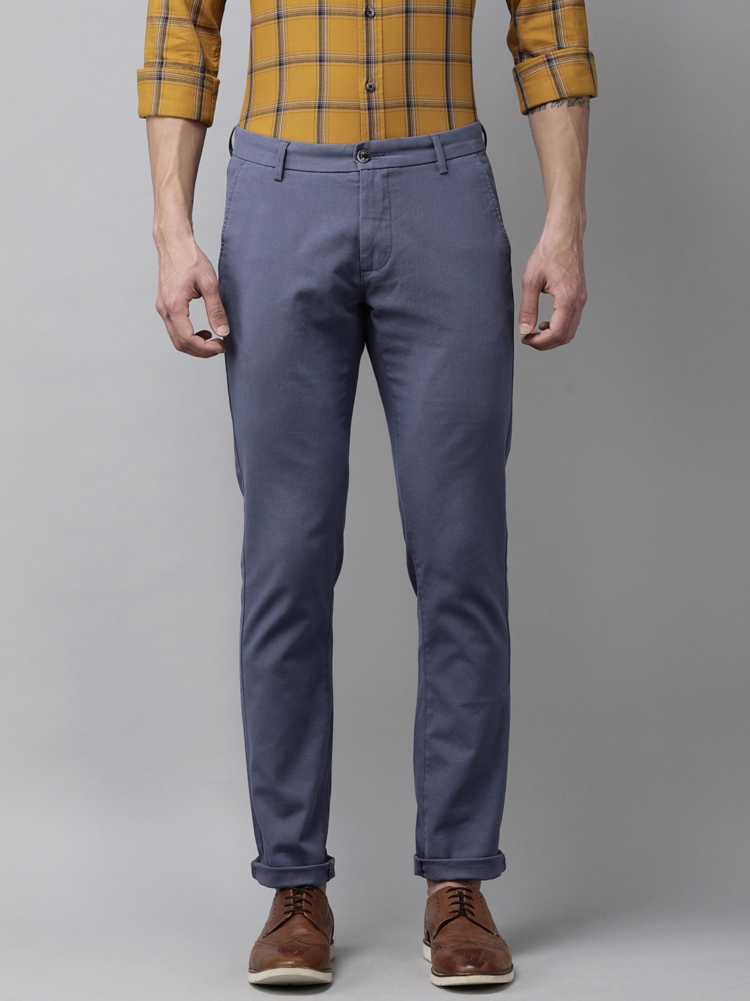 

Arrow Sport Men Blue Solid Original Slim Fit Mid-Rise Plain Woven Flat-Front Trousers