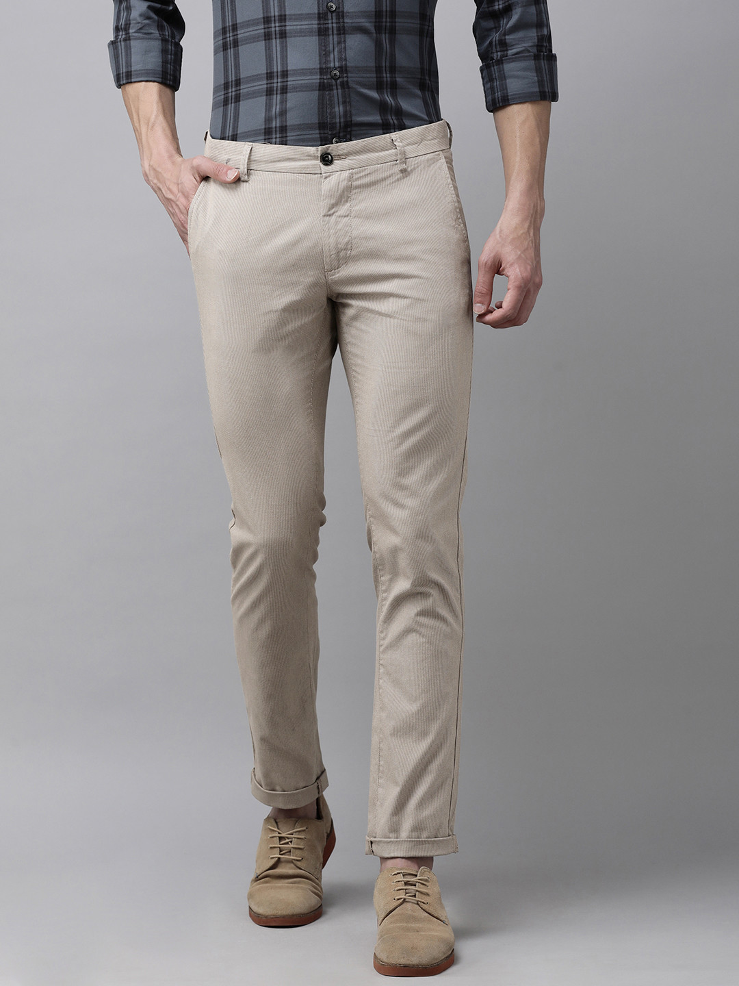 

Arrow Sport Men Brown Textured Self Design Original Slim Fit Mid-Rise Pure Cotton Trousers