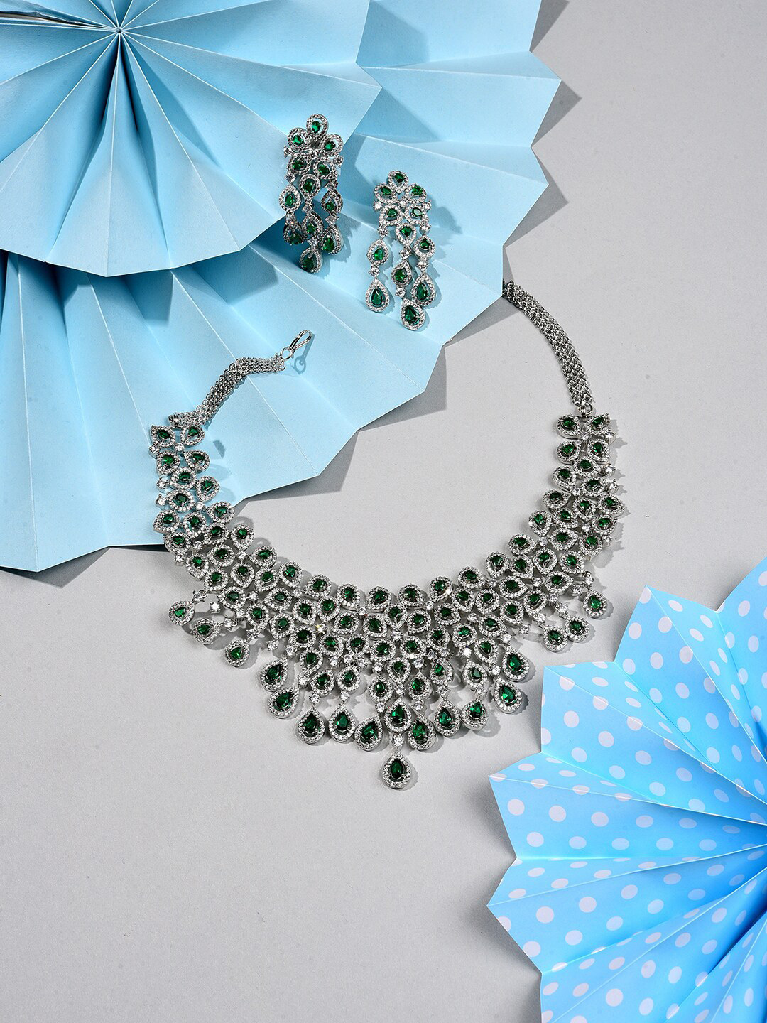 

SOHI Silver-Plated Green & White Stone-Studded Jewellery Set