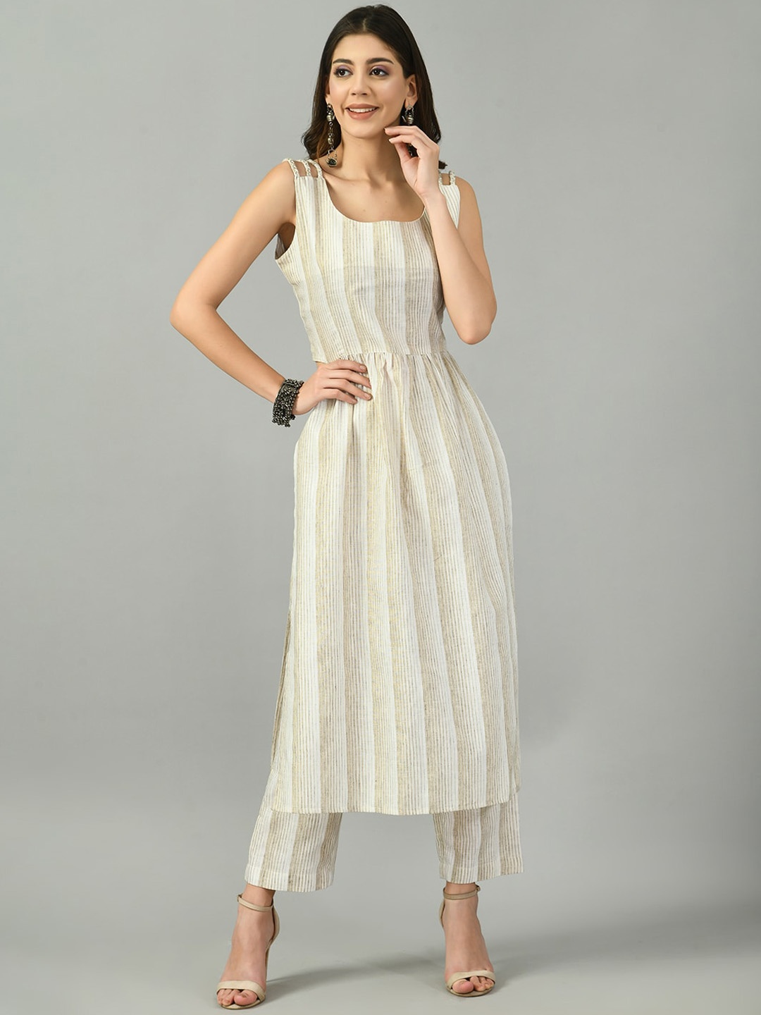 

DesiNoor.com Women Beige Striped Pure Cotton Kurta with Trouser