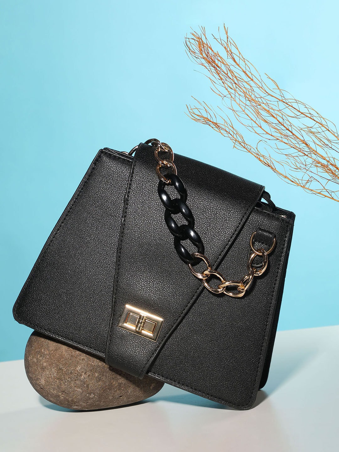 

HAUTE SAUCE by Campus Sutra Black Solid PU Structured Handbag