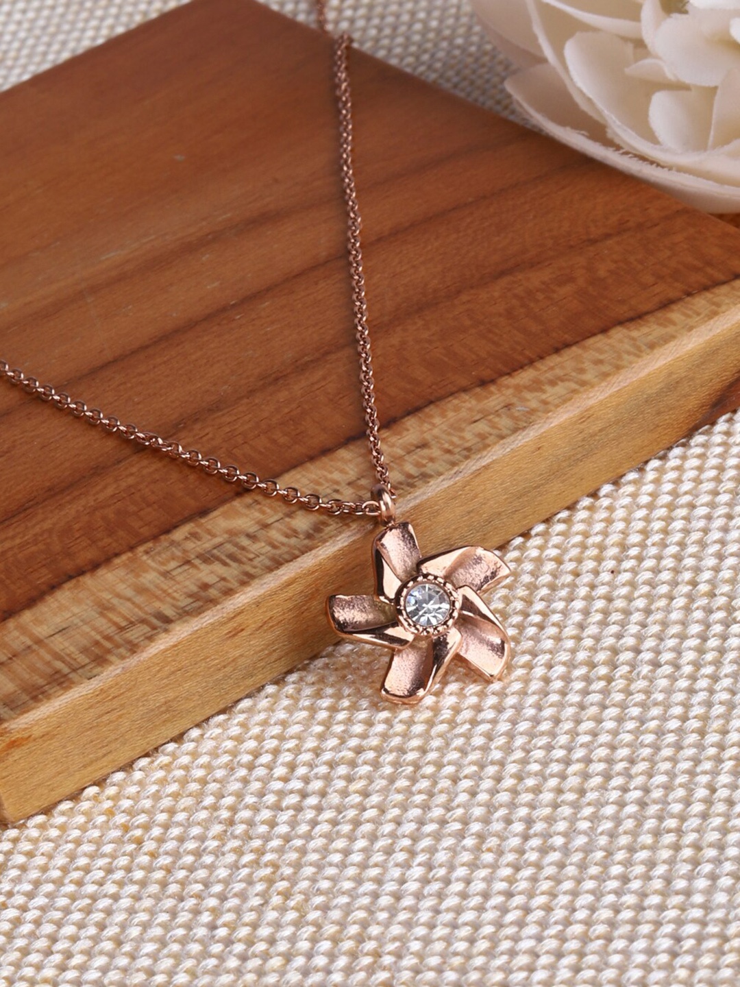 

Devora Rose Gold & White Rose Gold-Plated Necklace