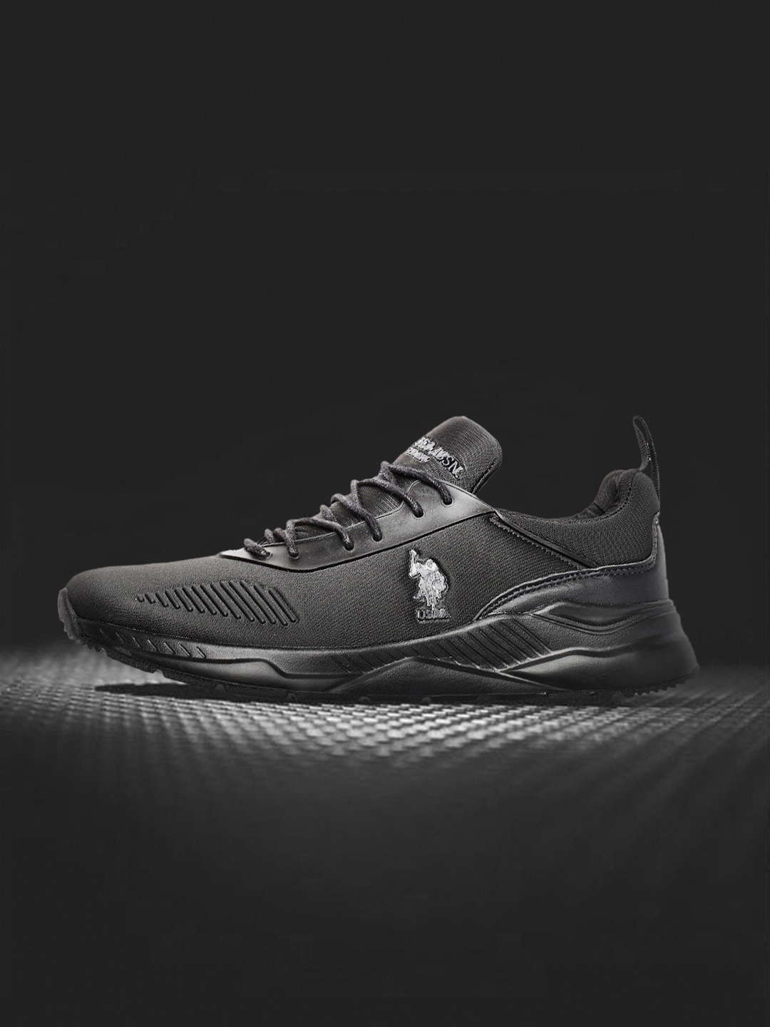 

U.S. Polo Assn. Men Black Claudious 3.0 Walking Shoes