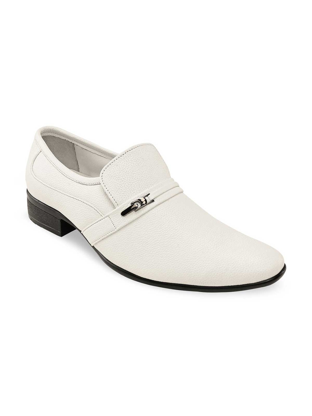 

Regal Men White Solid Leather Formal Slip on Shoes