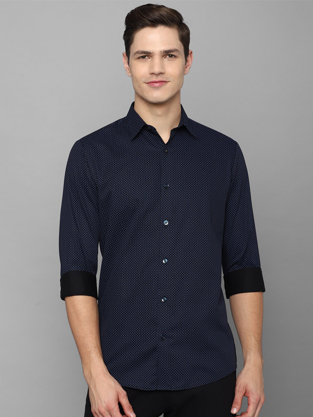 

Allen Solly Men Navy Blue Slim Fit Printed Casual Shirt