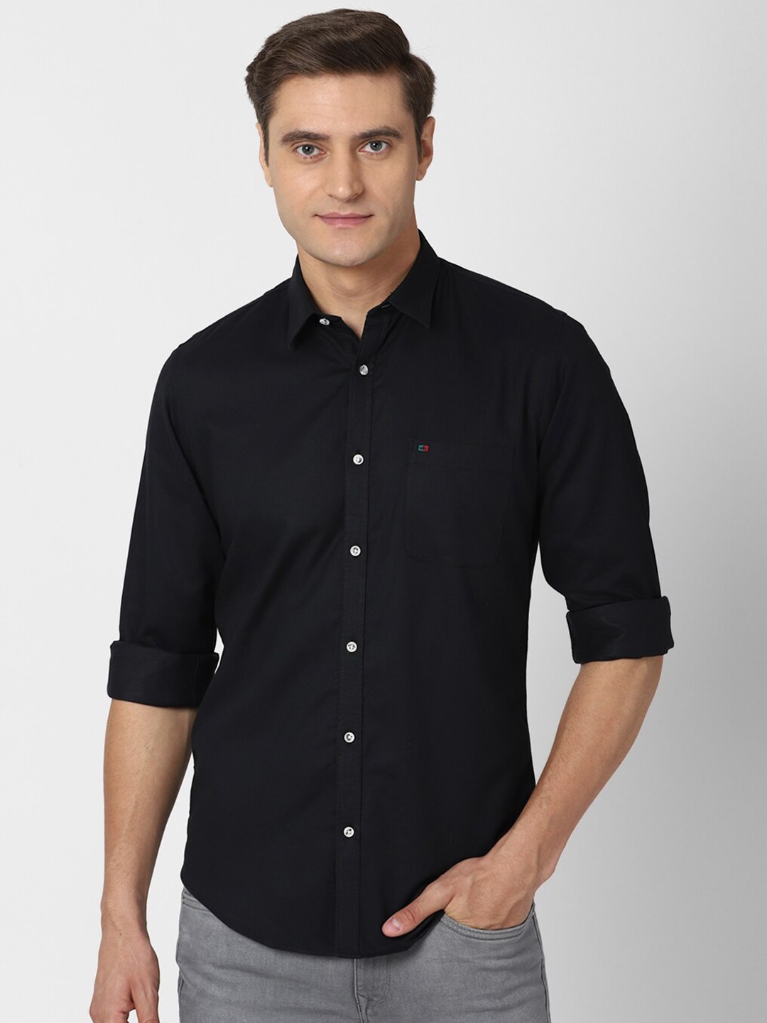 

Peter England Casuals Men Black Slim Fit Casual Shirt