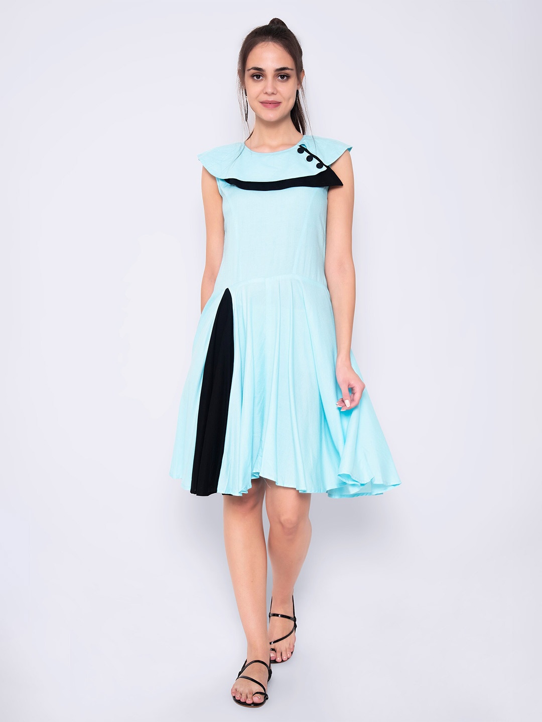 

God Bless Turquoise Blue & Black Colourblocked Rayon Short Dress