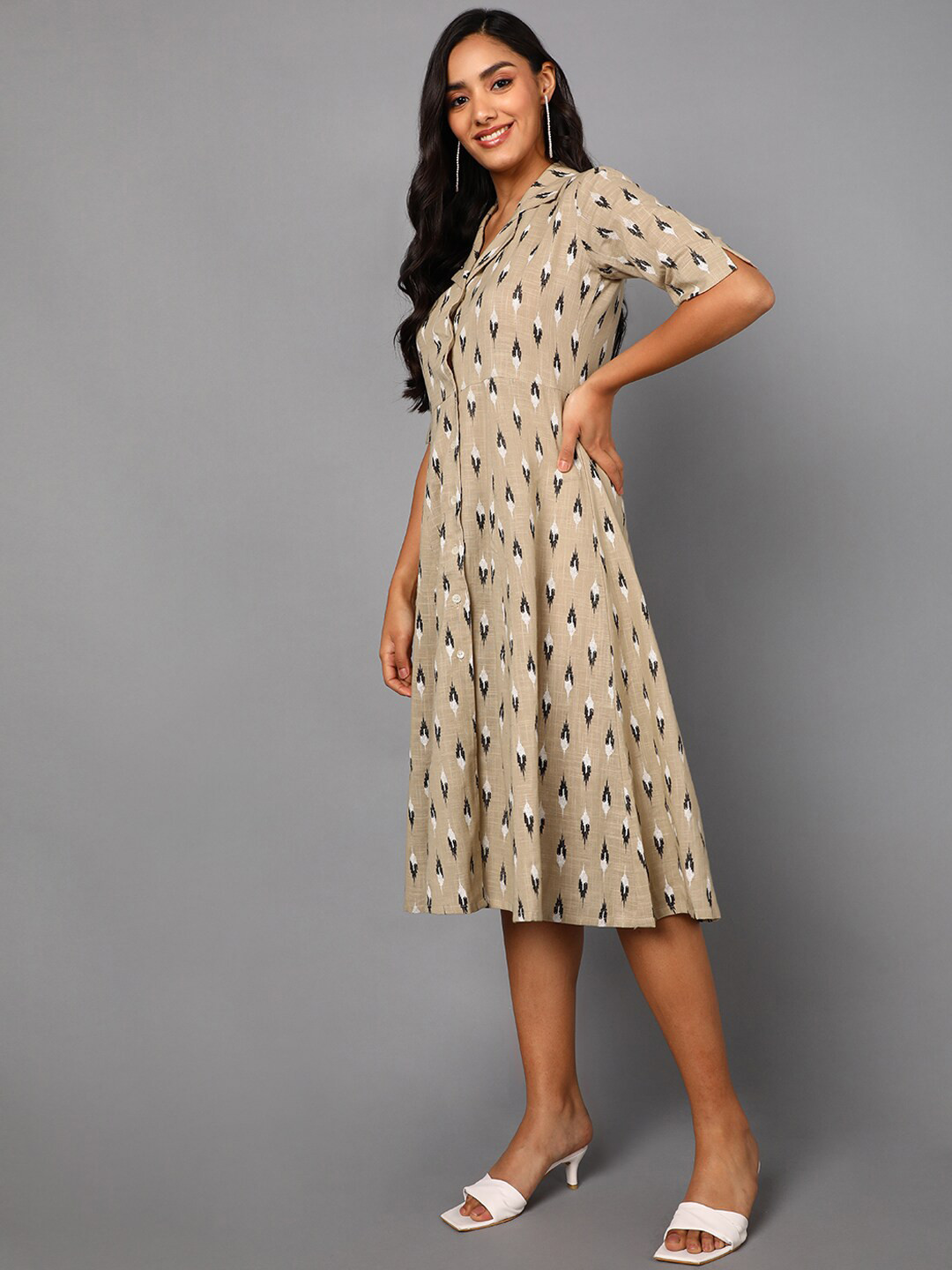 

AHIKA Cream-Coloured Floral Formal Midi Dress