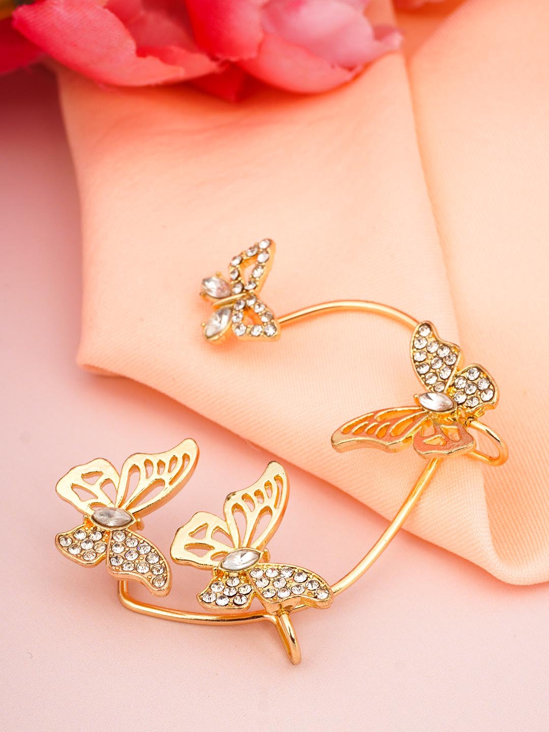 

Ferosh Women Gold-Toned & Silver-Toned Classic Ear Cuff Earrings