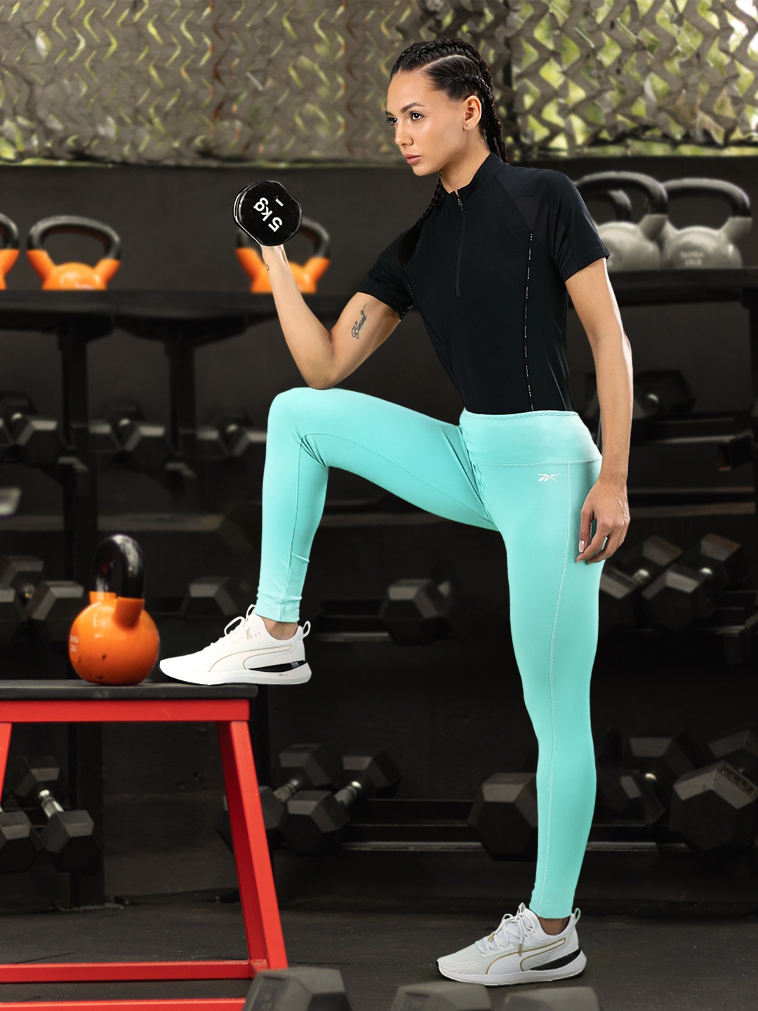 

Reebok Women Sea Green FND NEO Solid Fitted Training Tights