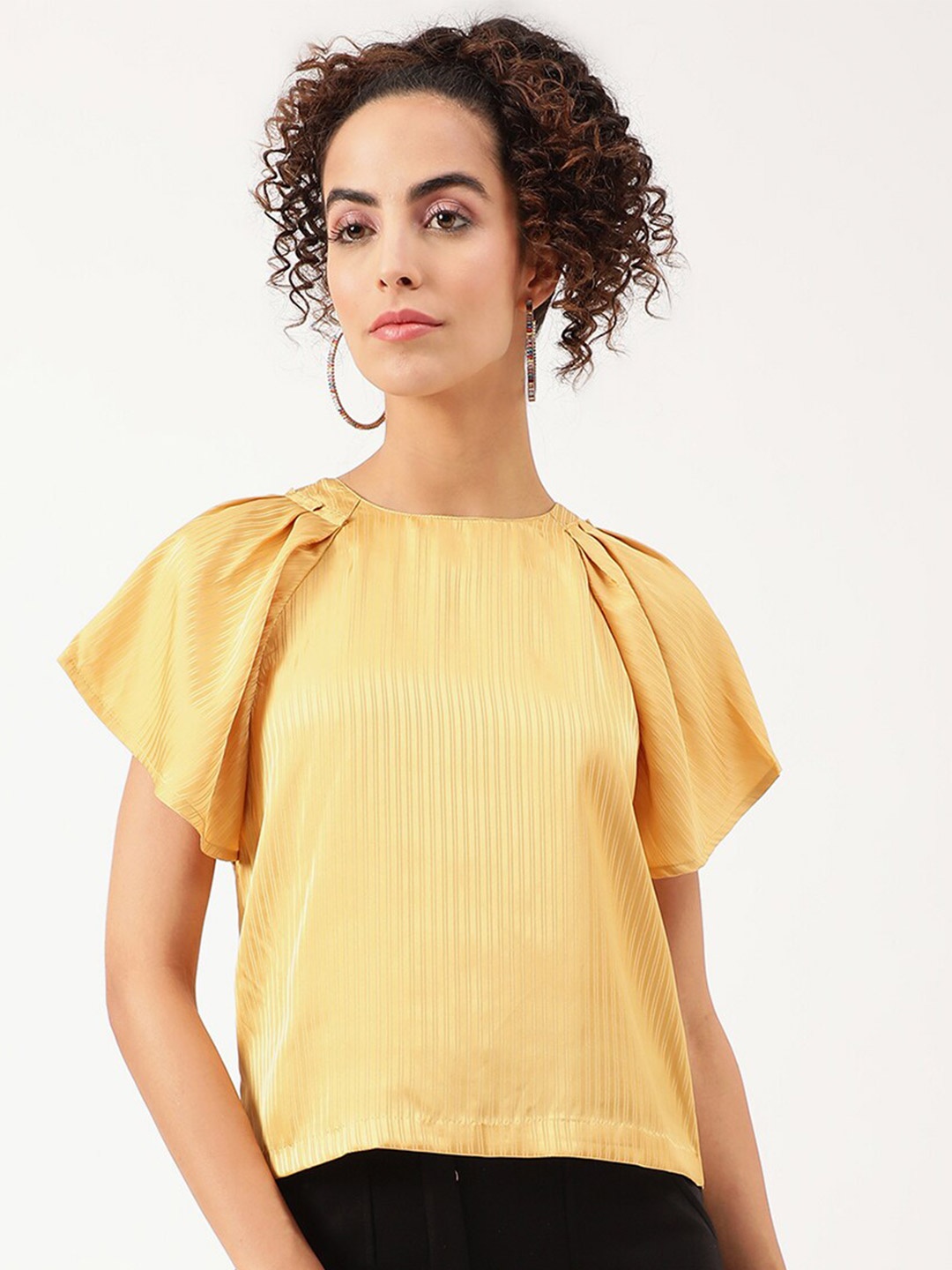 

CENTRESTAGE Women Yellow Striped Top