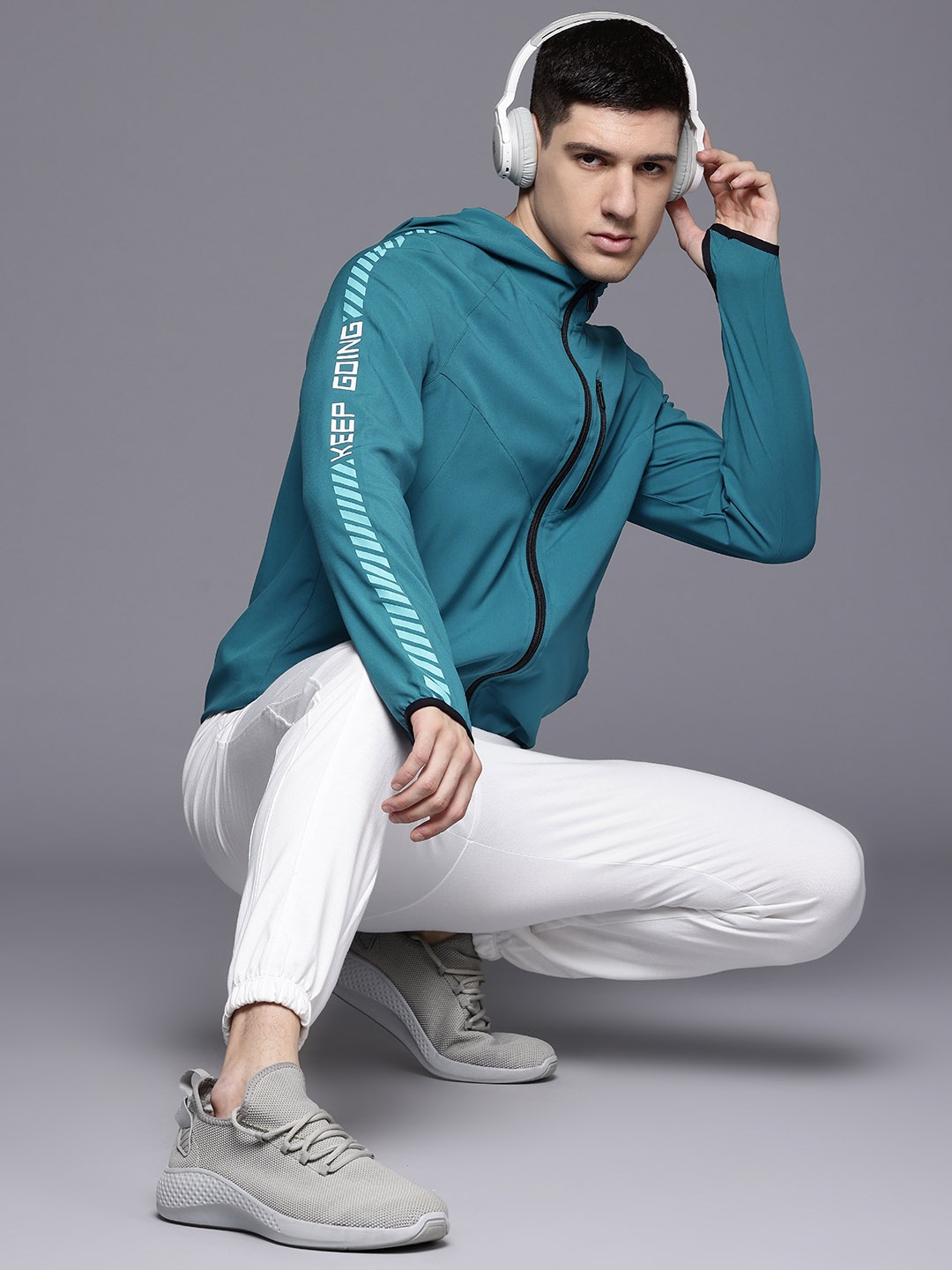 

HRX by Hrithik Roshan Rapid-Dry Running Jacket, Teal