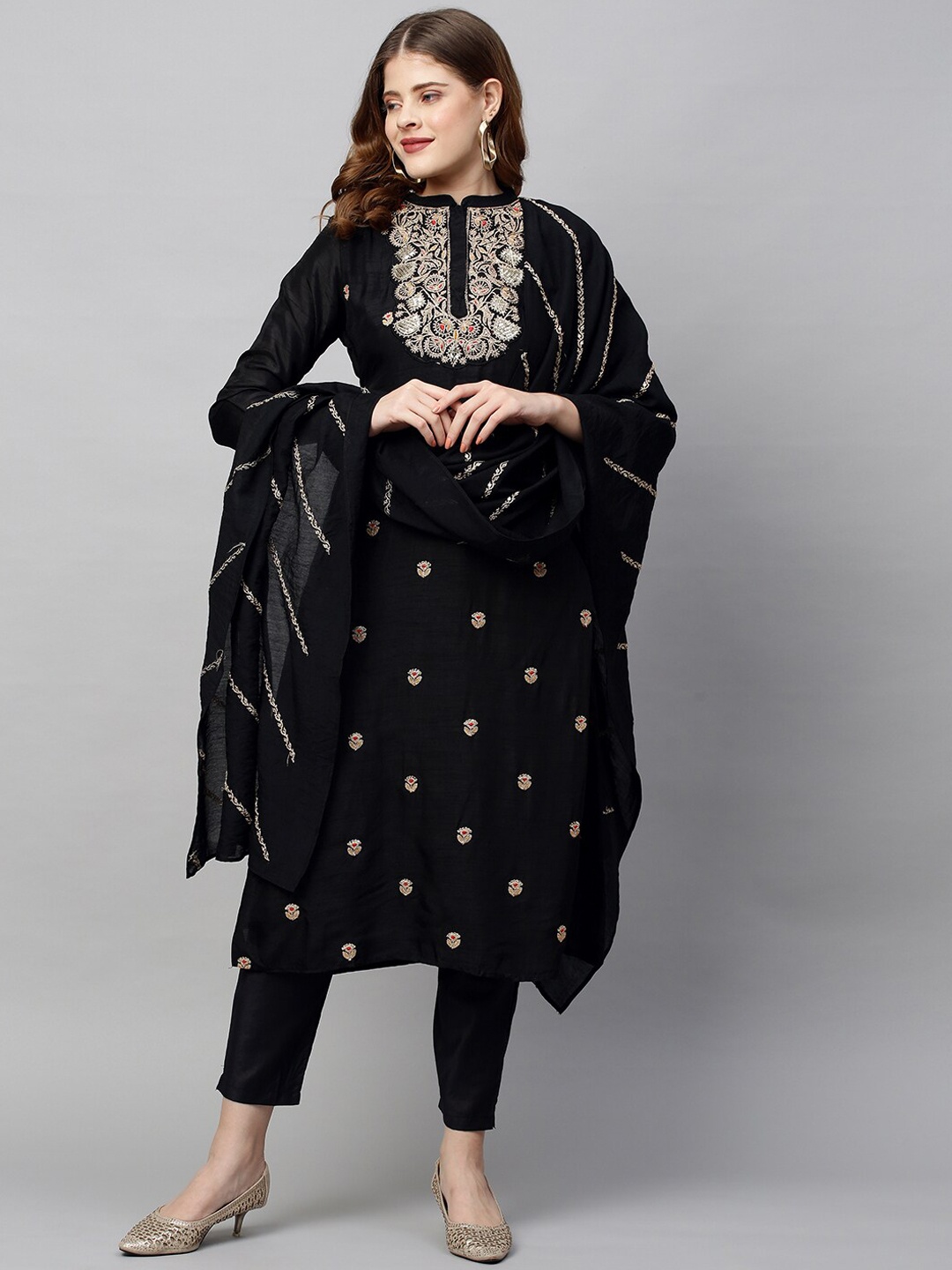 

FASHOR Women Black Ethnic Motifs Embroidered Zardozi Kurta with Trousers & With Dupatta