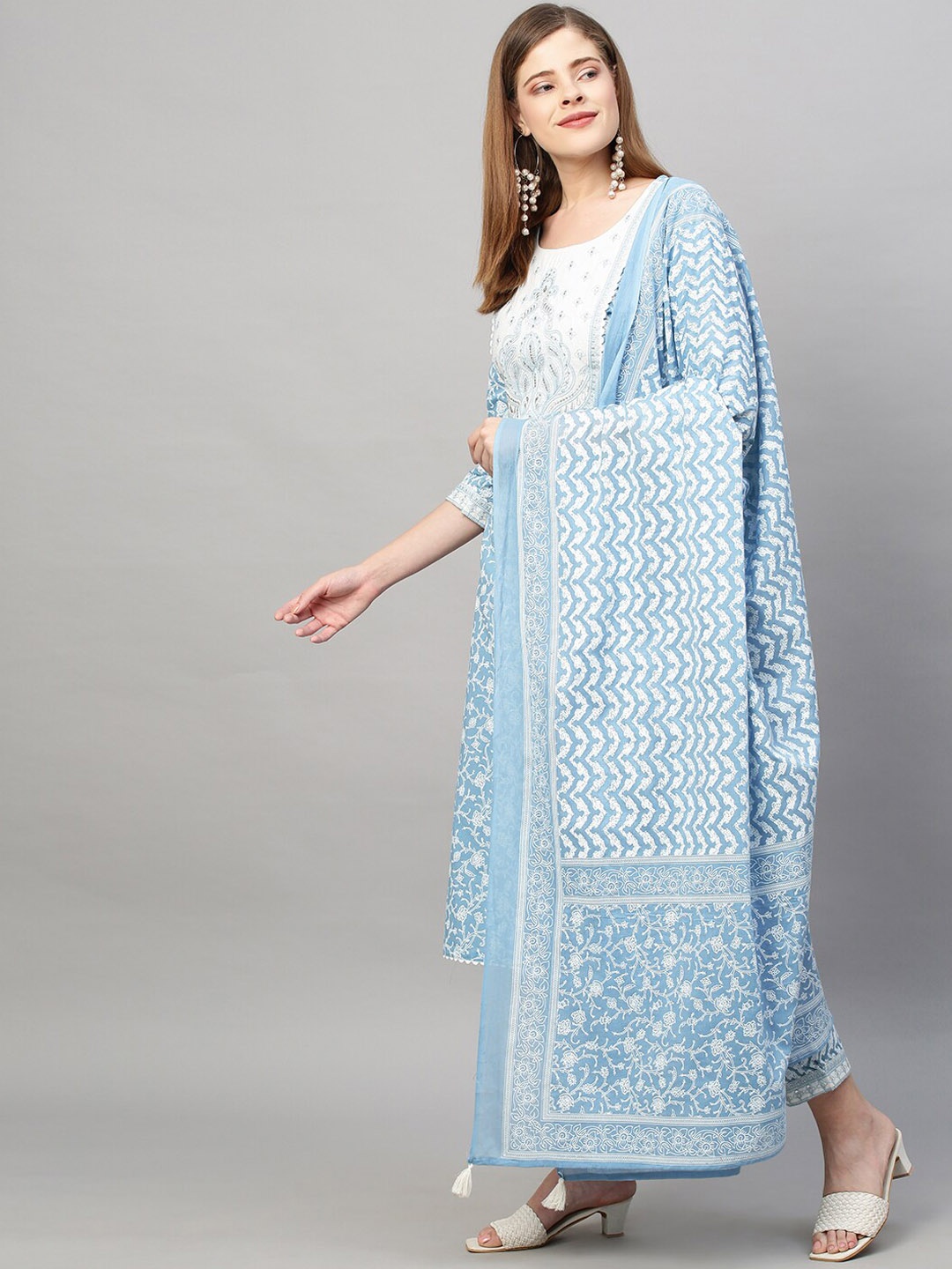 

FASHOR Women Blue Ethnic Motifs Printed Pure Cotton Kurta with Trousers & With Dupatta