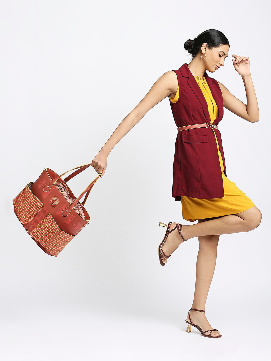 

EUME Red Geometric Shopper Shoulder Bag