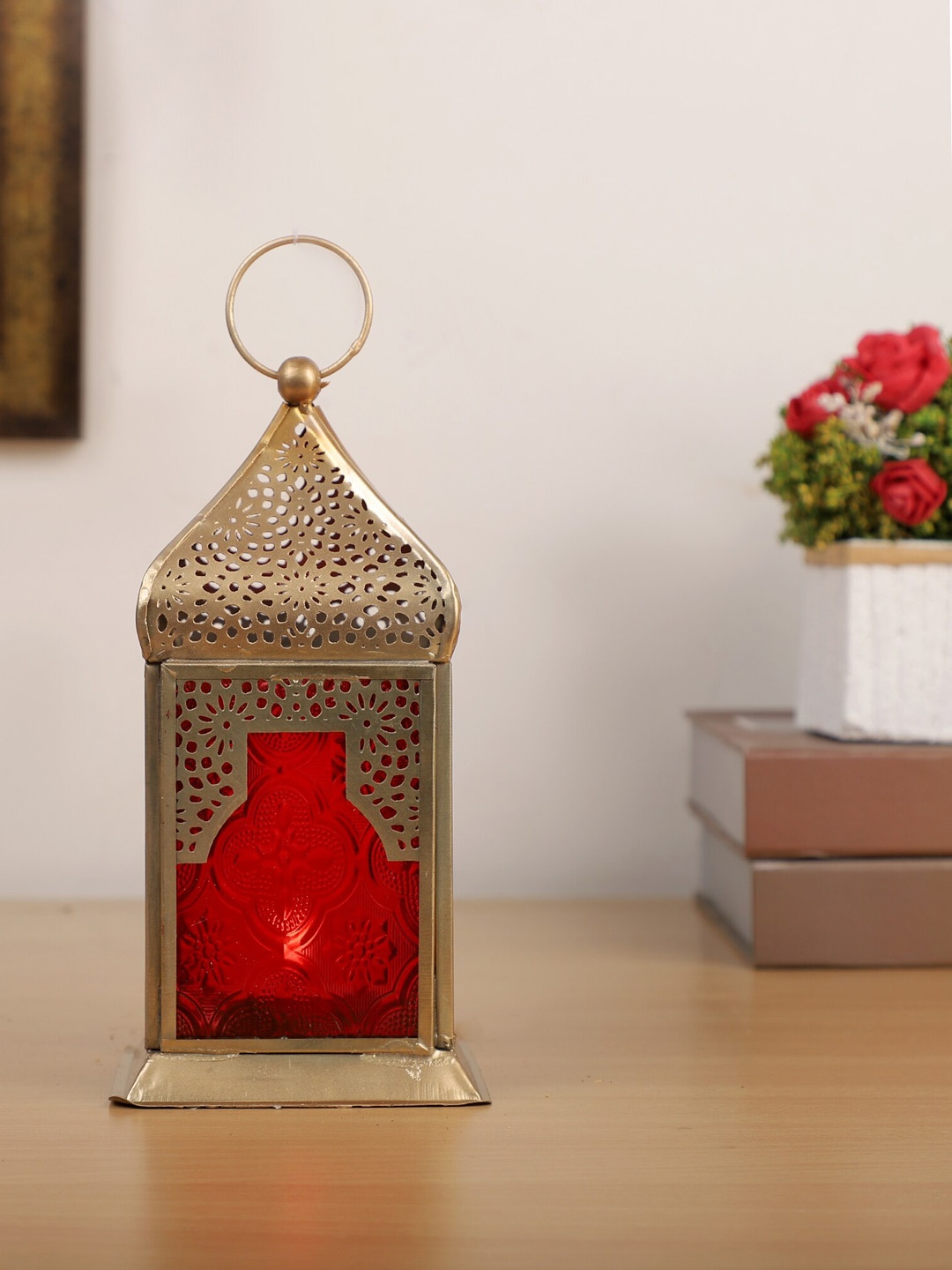 

HomeTown Red Table Candle Holders