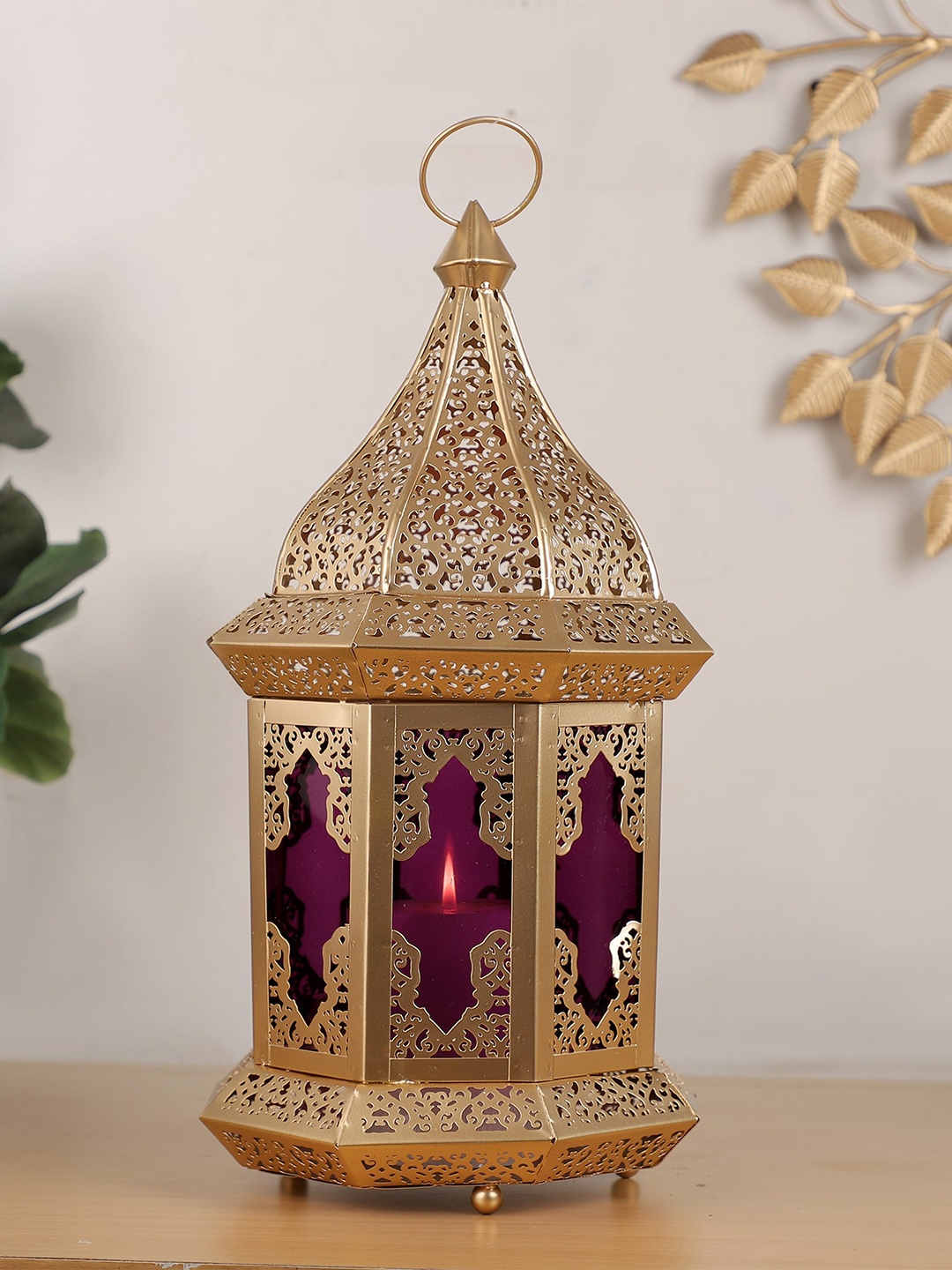 

HomeTown Gold-Toned & Violet Textured Lantern Tea-Light Candle Holder