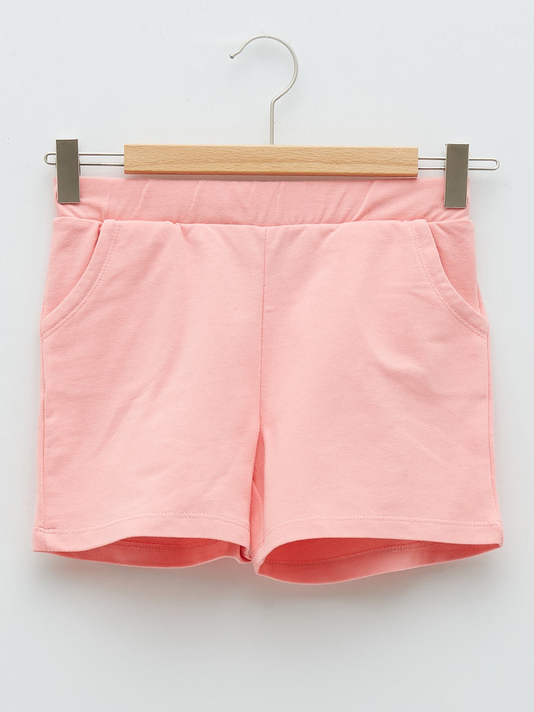 

LC Waikiki Girls Peach-Coloured Solid Shorts