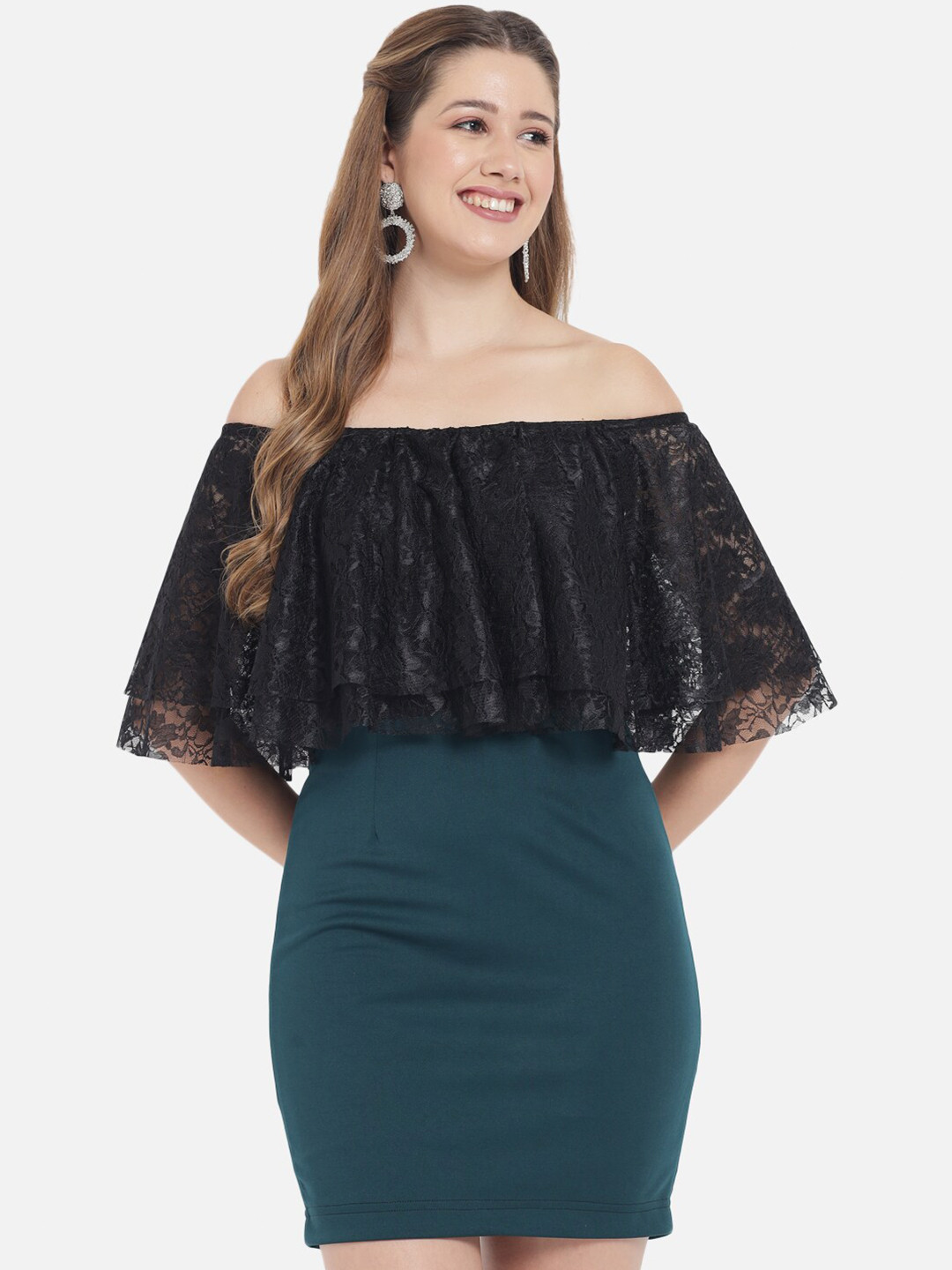 

Just Wow Black & Green Off-Shoulder Lace Bodycon Dress