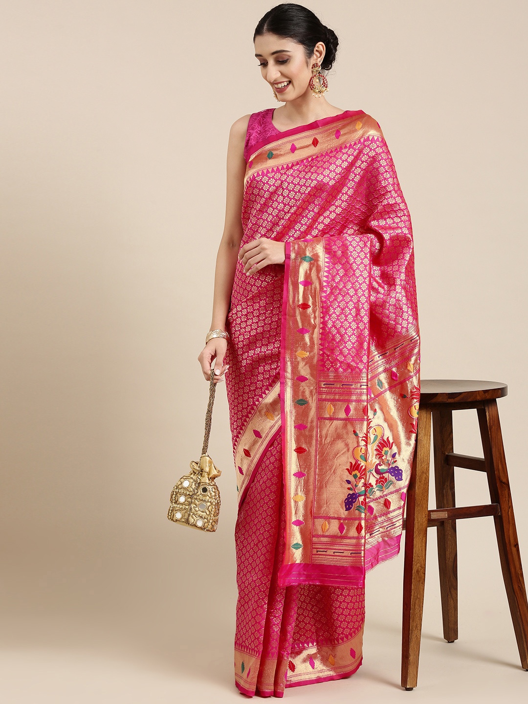 

PERFECTBLUE Pink & Golden Ethnic Motifs Woven Design Saree