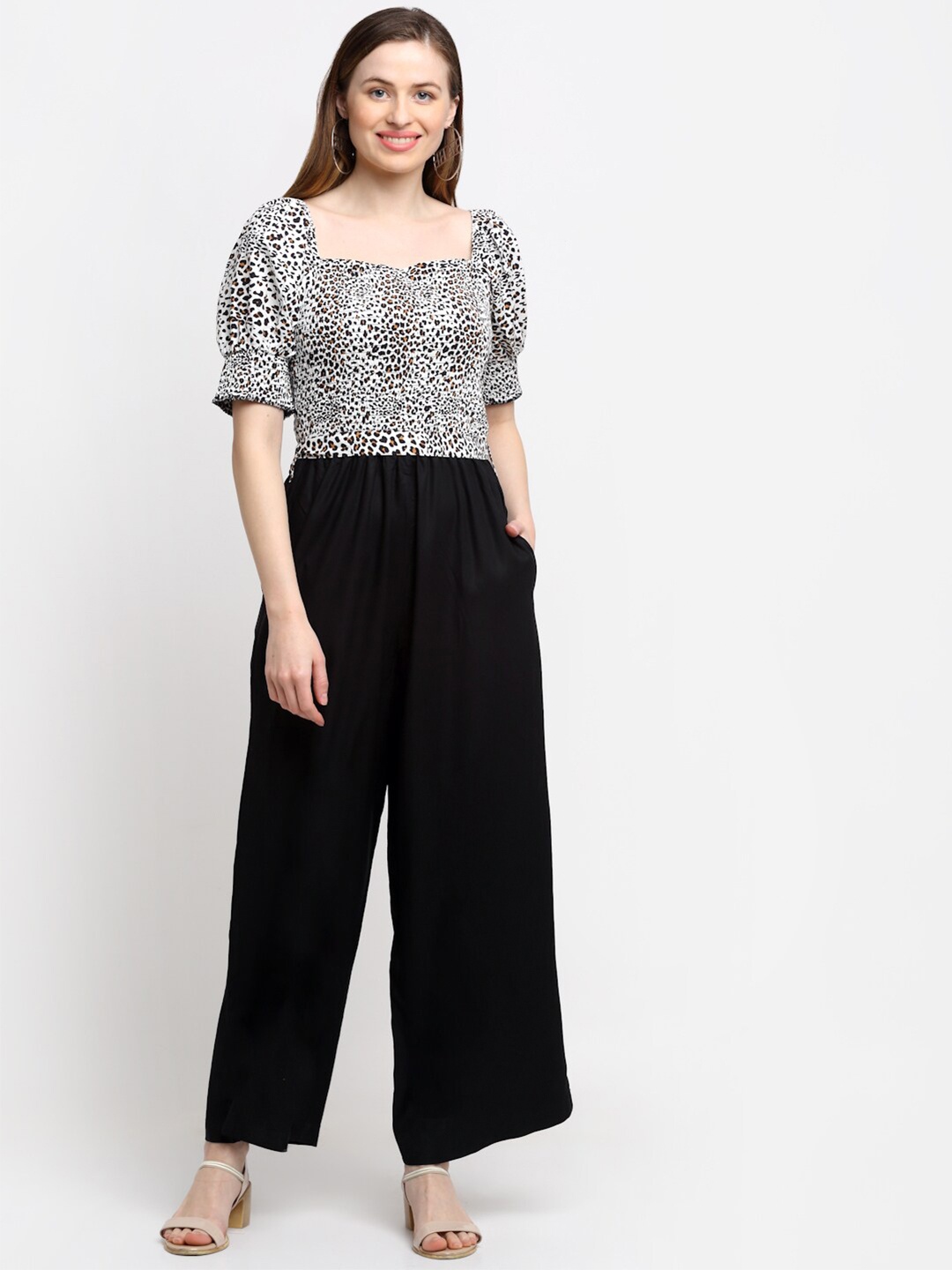 

SiaVira Black & White Printed Basic Jumpsuit