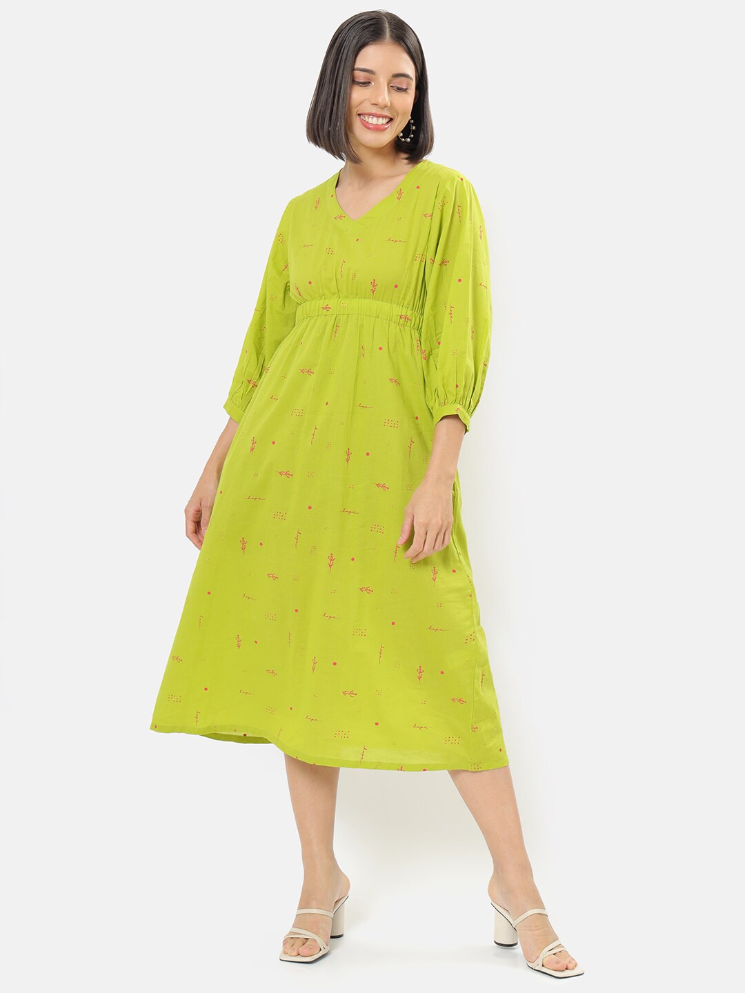 

Saaki Women Green Printed Midi Dress